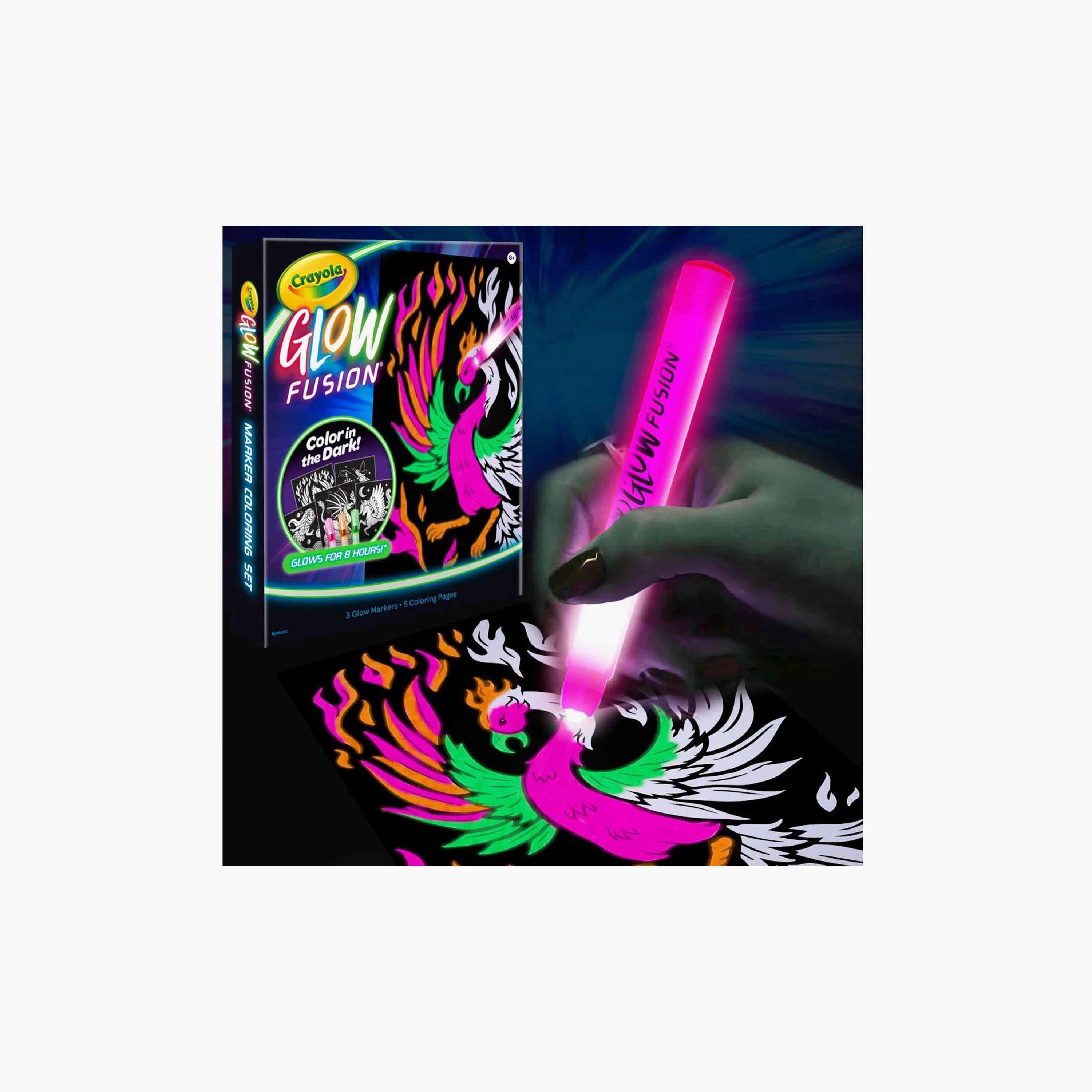 Crayola Glow Fusion Glow in The Dark Colouring Set with Markers-school-stationery-sets-image-5