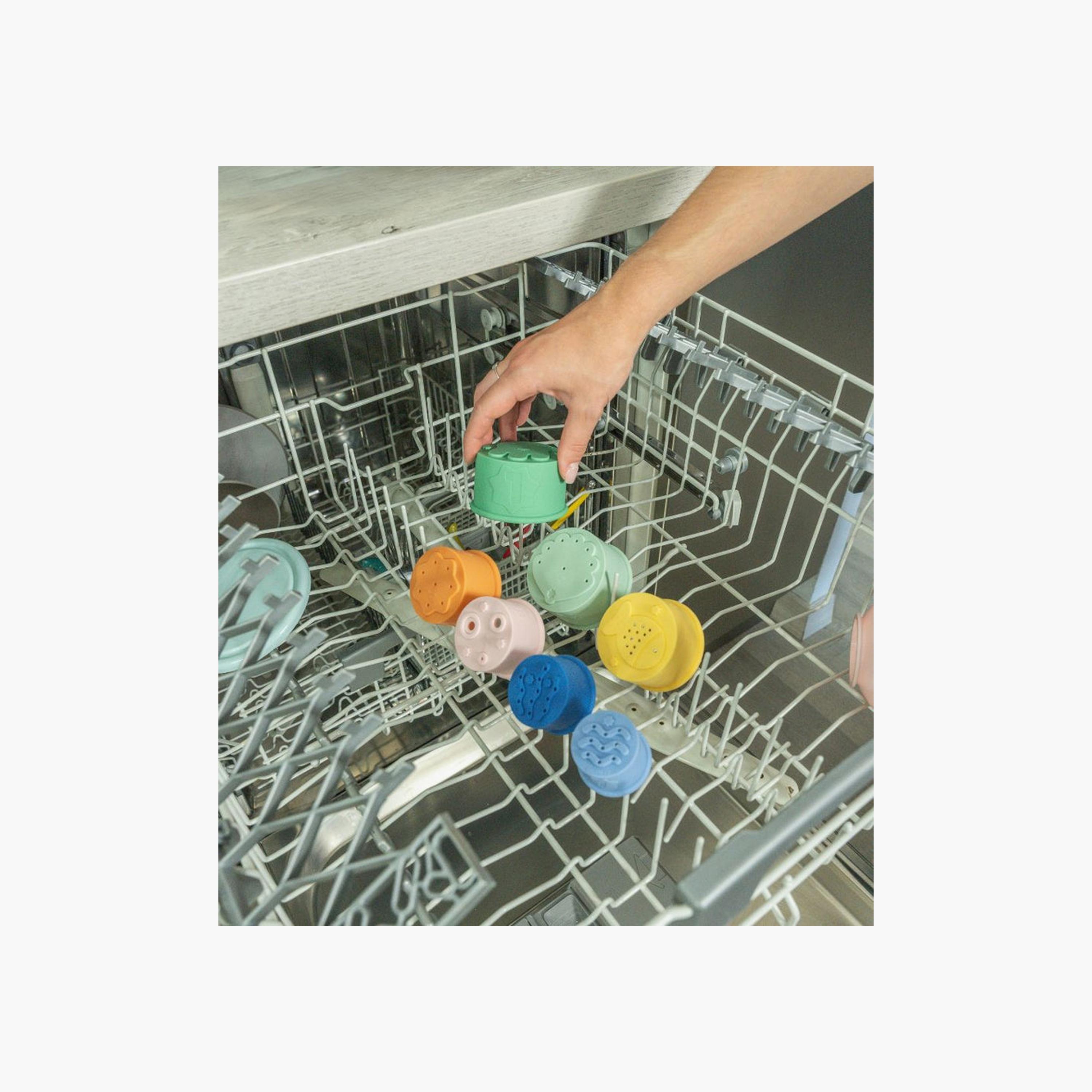 أكواب استحمام سيليكون قابلة للتكديس متعددة الألوان من بادابوليه - 7 قطع-toys-babyandtoddlertoys-bathtoys-image-1