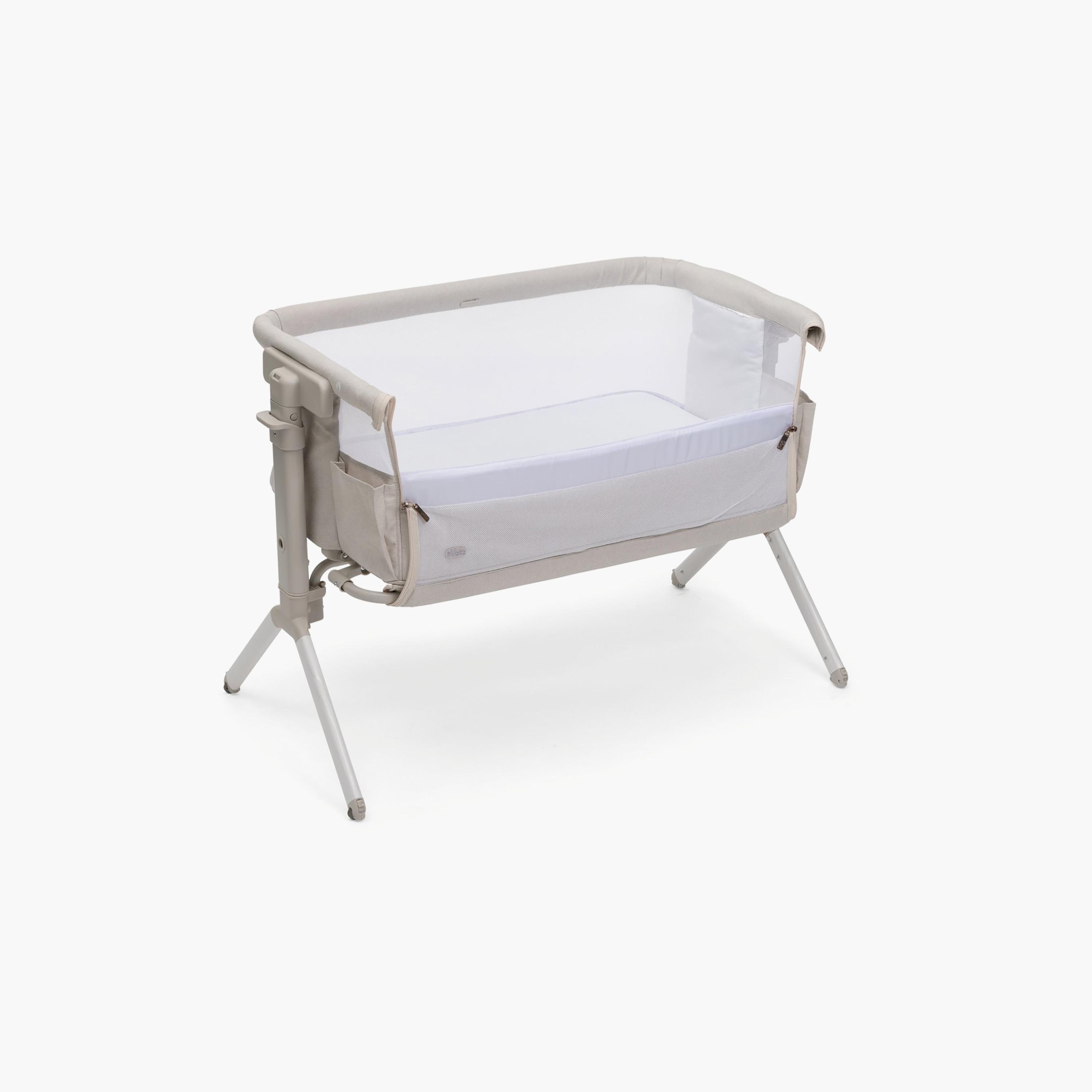 Chicco Next2me Armonia Bedside Crib - 0-6 Months - Motherpearl-baby-nursery-furniture-cribsandbeds-bassinets-image-5