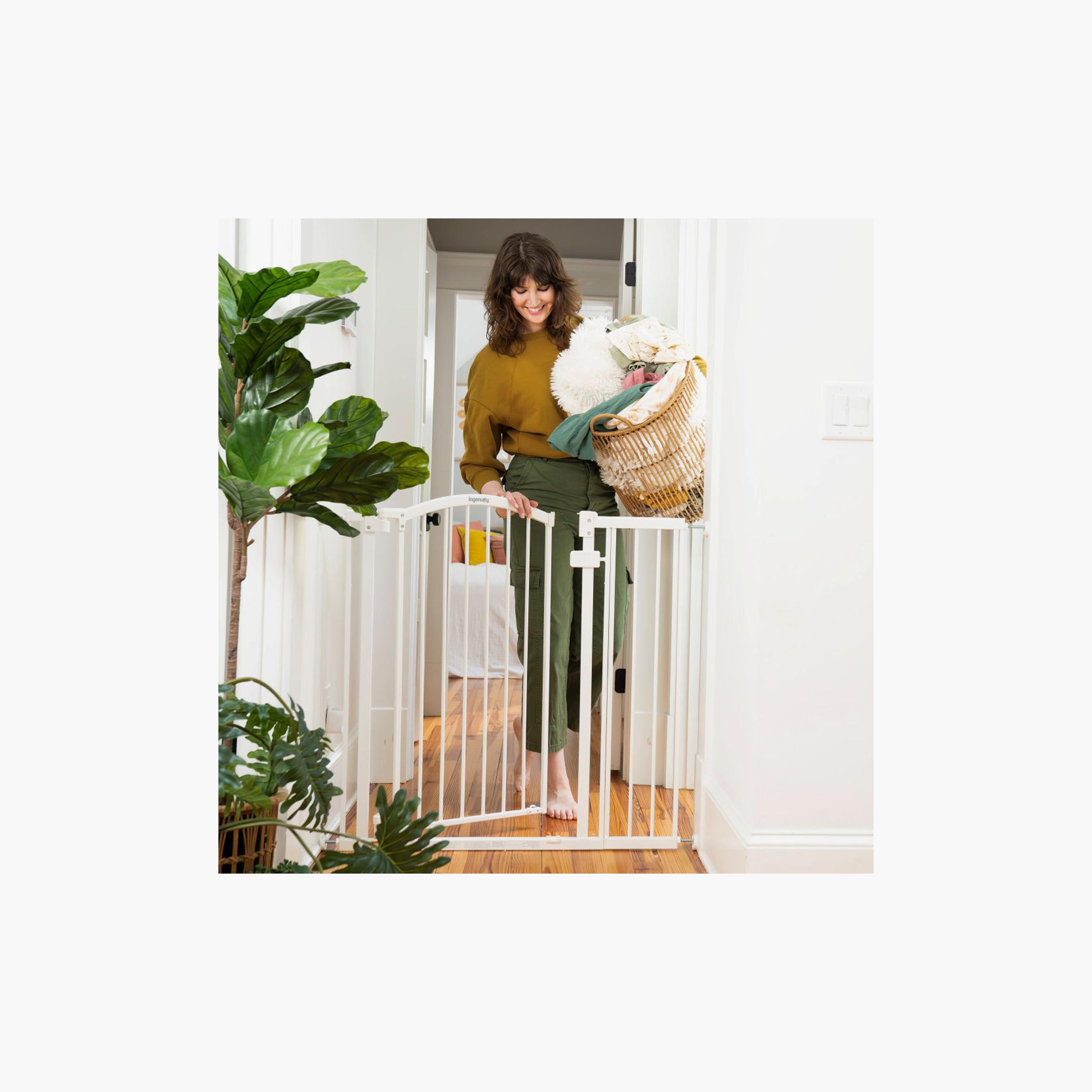 Ingenuity Summer Thruway 53 Wide Extra Tall & Wide Baby & Pet Safety Gate - White-baby-healthandsafety-babyproofing-image-4