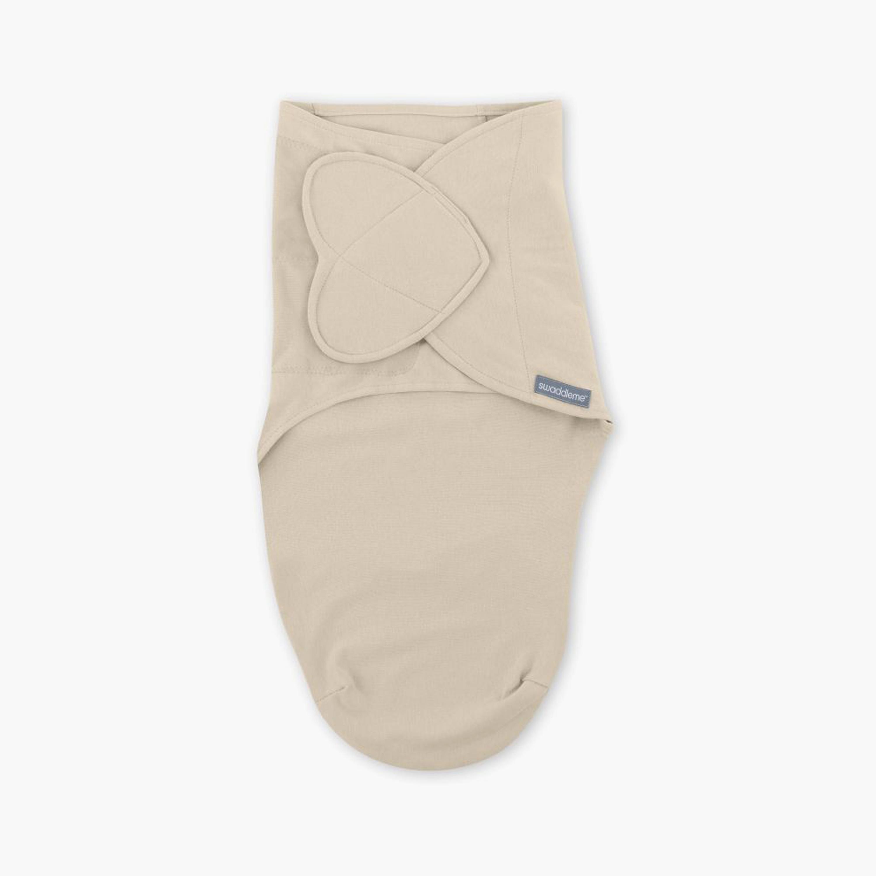 قماط سوادل مي الأصلي ثنائي القطع بتصميم قلب - 0 إلى 3 أشهر - بورن فري من إنجوينيتي-baby-nursery-blanketsandswaddles-swaddlesandsleepingbags-image-3