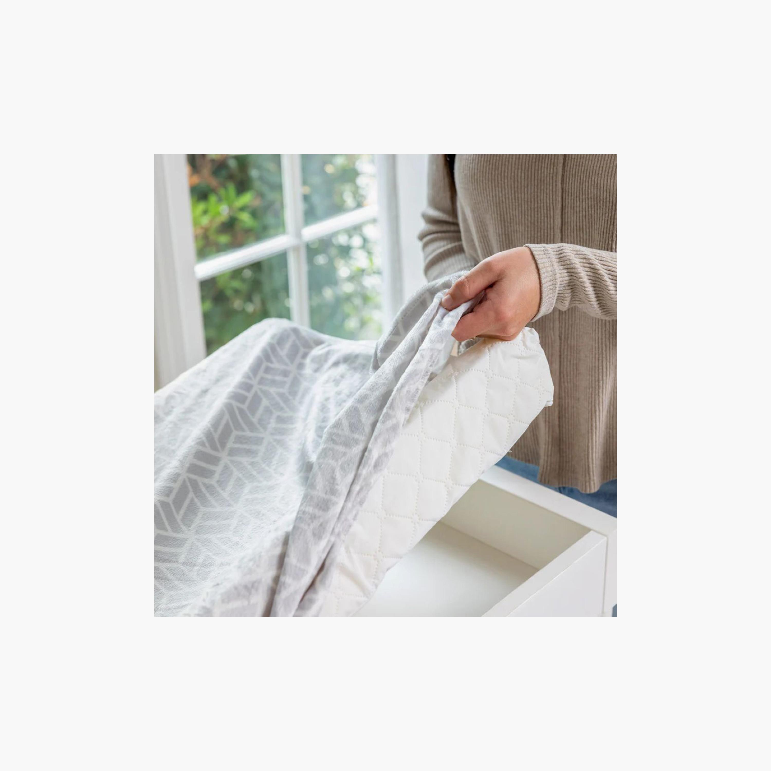 Ingenuity Summer 3-Piece Changing Essentials Kit - Contoured Pad, Cover & Protector - 0–24 Months-baby-diapering-changingmats-image-4