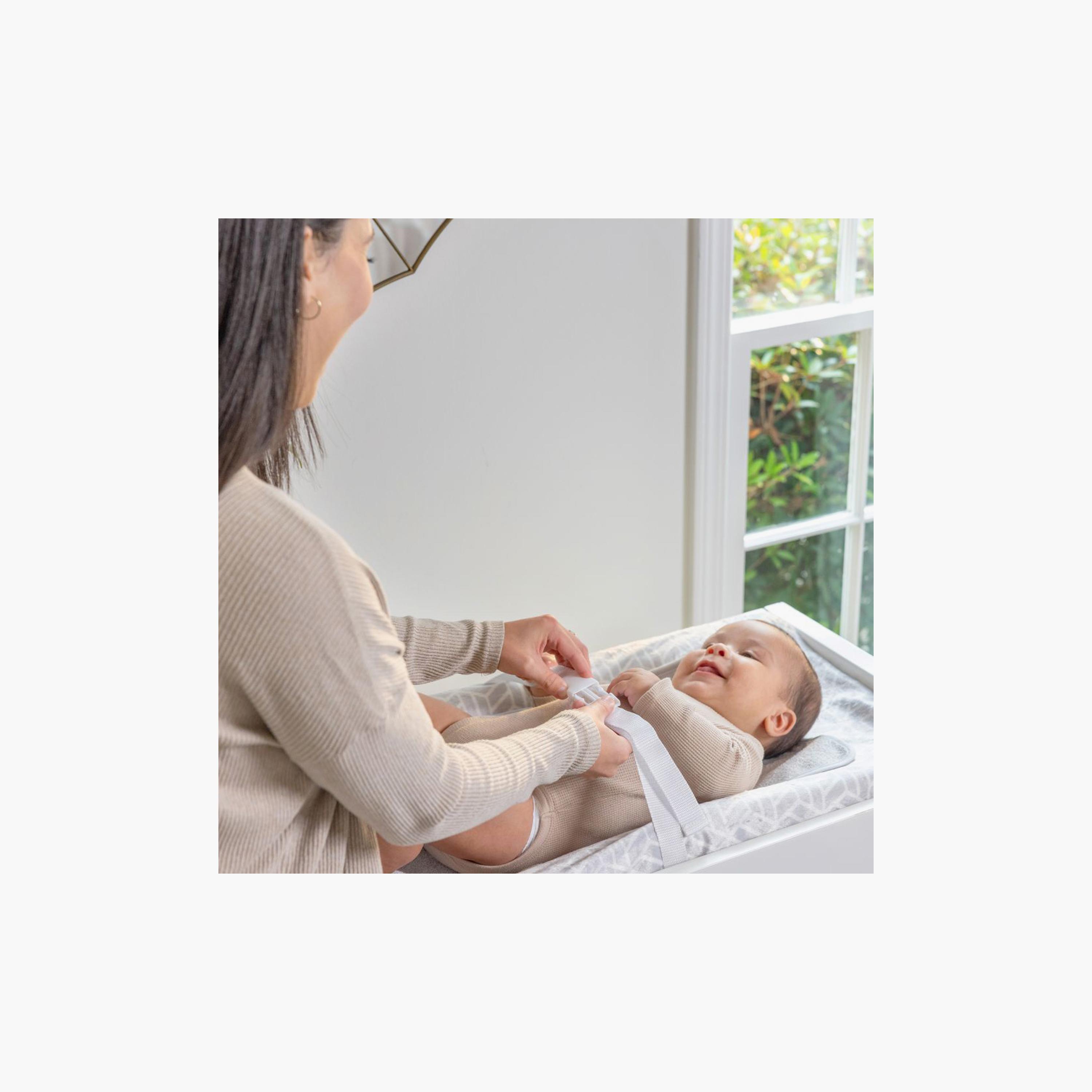 Ingenuity Summer 3-Piece Changing Essentials Kit - Contoured Pad, Cover & Protector - 0–24 Months-baby-diapering-changingmats-image-7