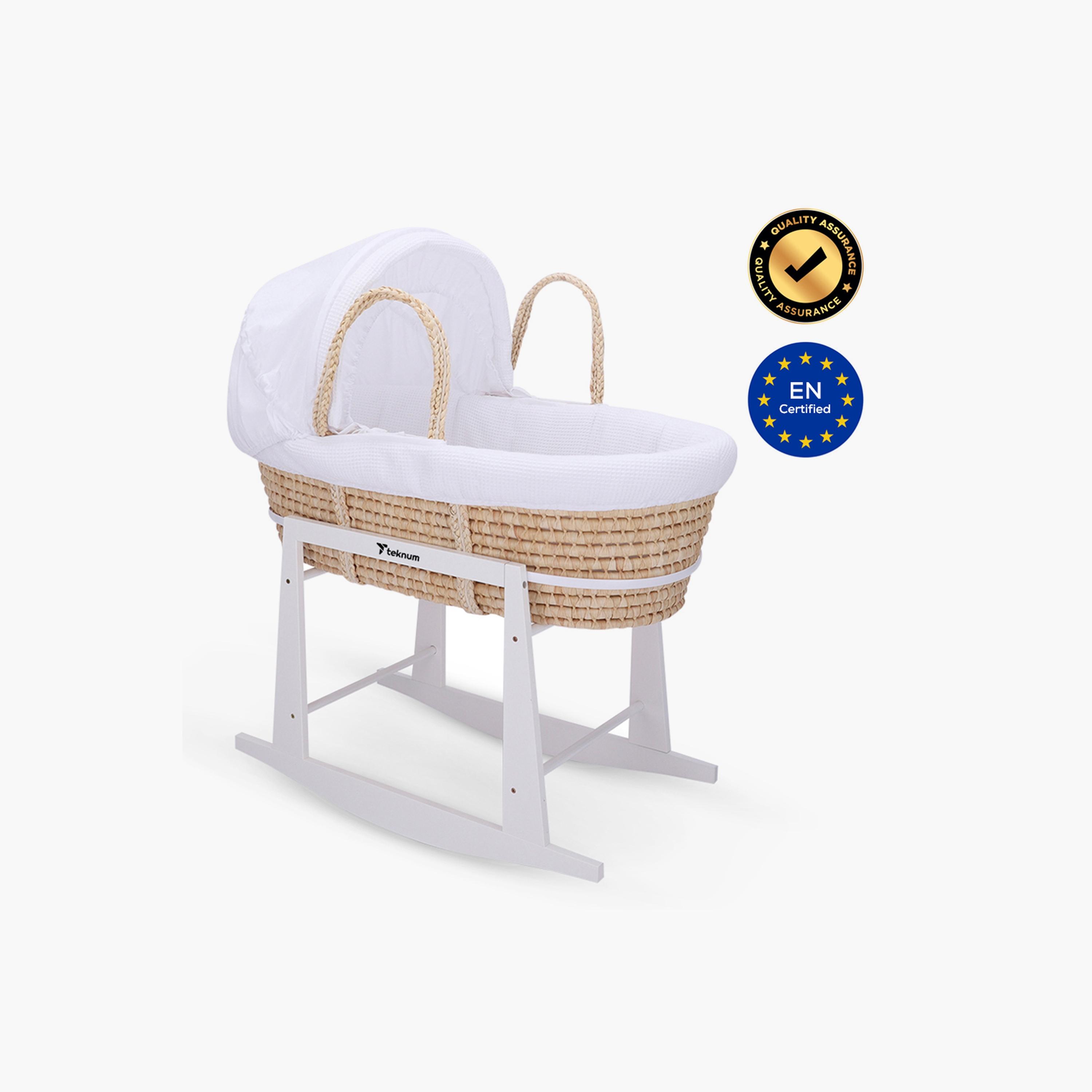 سرير موسى مع مفروشات الوافل والمرتبة وحامل هزاز - أبيض من تكنوم.-baby-nursery-furniture-mosesbaskets-image-3