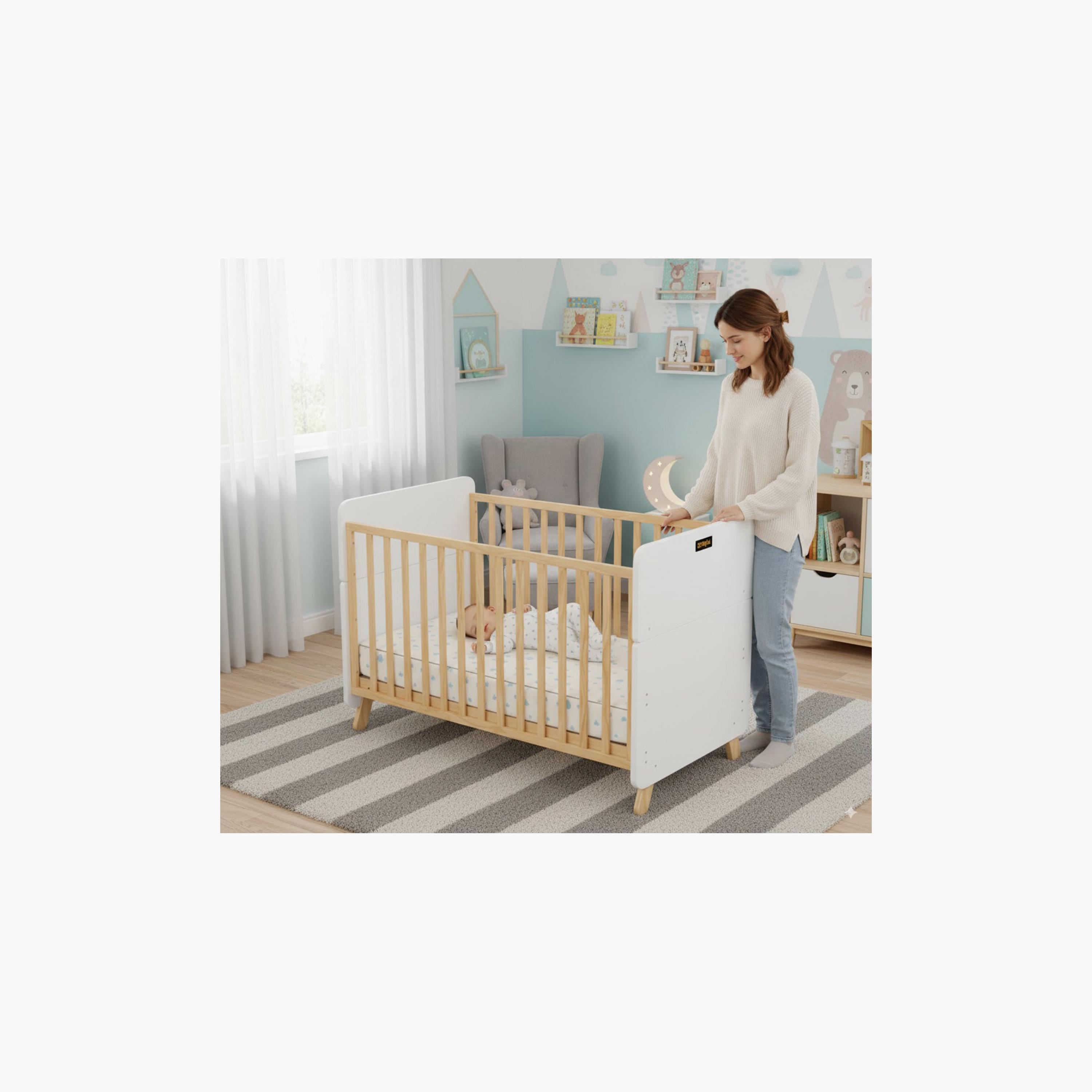 سرير أطفال خشبي قابل للتحويل إلى سرير طفل صغير - أبيض/بني من زرافة-baby-nursery-furniture-cribsandbeds-babycribs-image-5