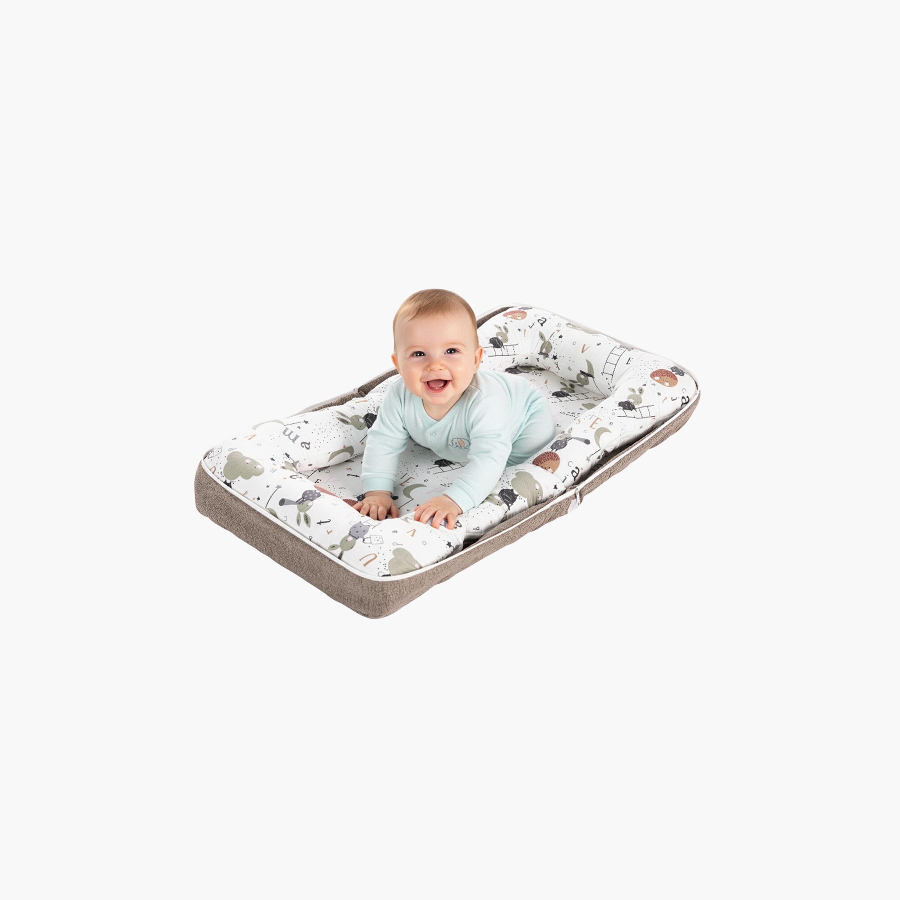 Little Story Portable Baby Nest & Lounger Sleeping Pod - Brown-baby-nursery-furniture-cribsandbeds-bassinets-image-2
