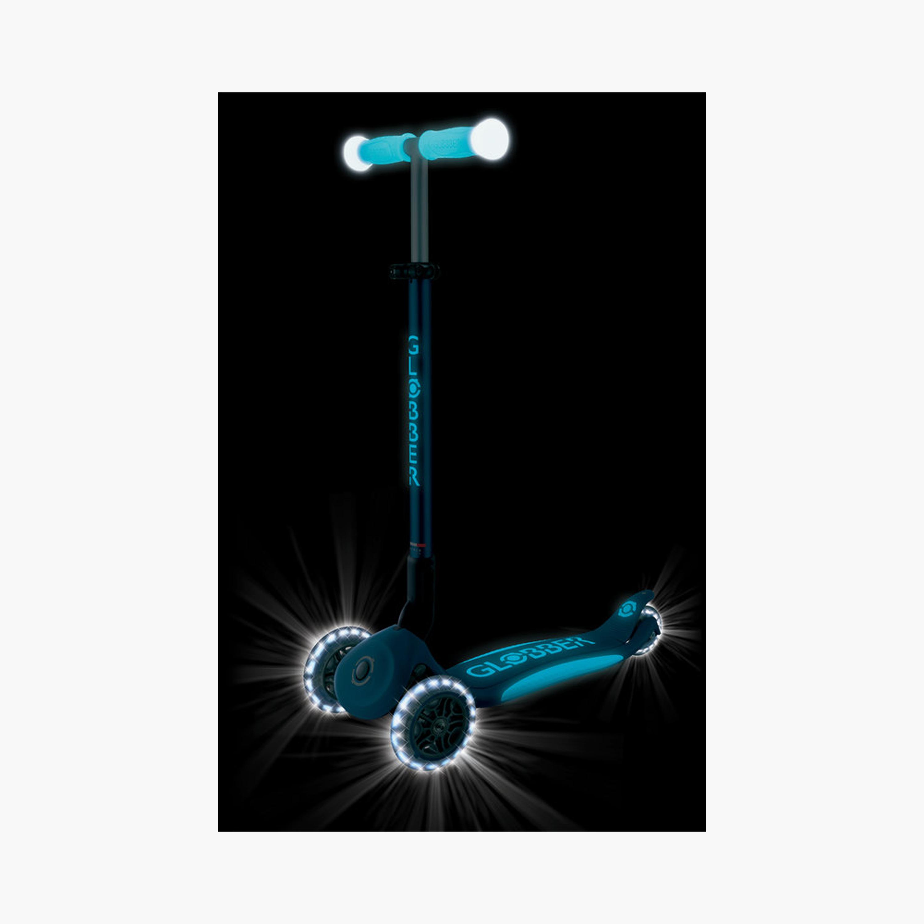 Globber Elite Glow Lights 3-Wheel Scooter with LED Flashing Wheels-toys-outdoor-scooters-image-4
