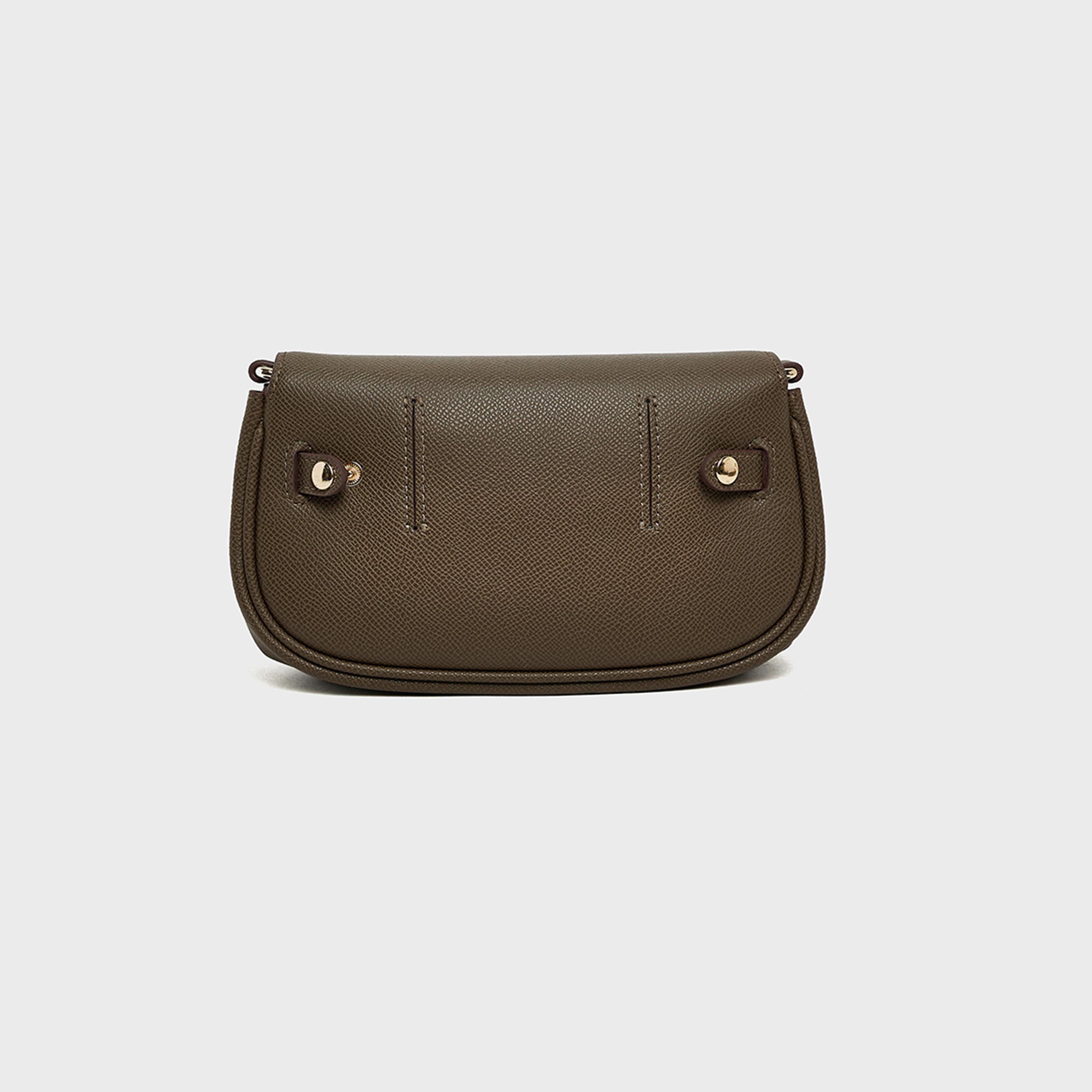 بي سي بي جي - شنطة كروس منقوشة بقفل لولبي وحزام قابل للفصل | 20 × 7 × 12 سم-women-bagsandwallets-handbags-image-12