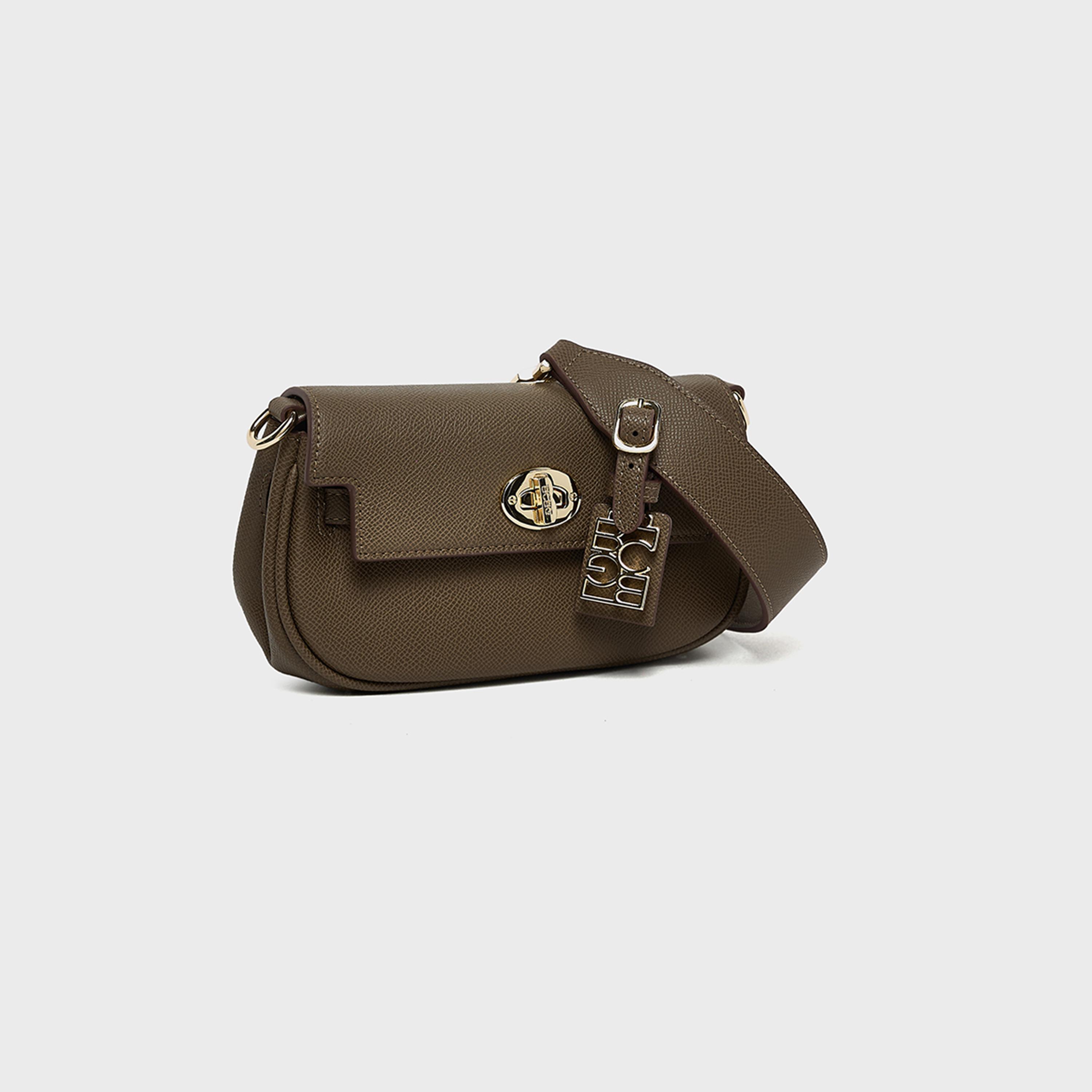 بي سي بي جي - شنطة كروس منقوشة بقفل لولبي وحزام قابل للفصل | 20 × 7 × 12 سم-women-bagsandwallets-handbags-image-13