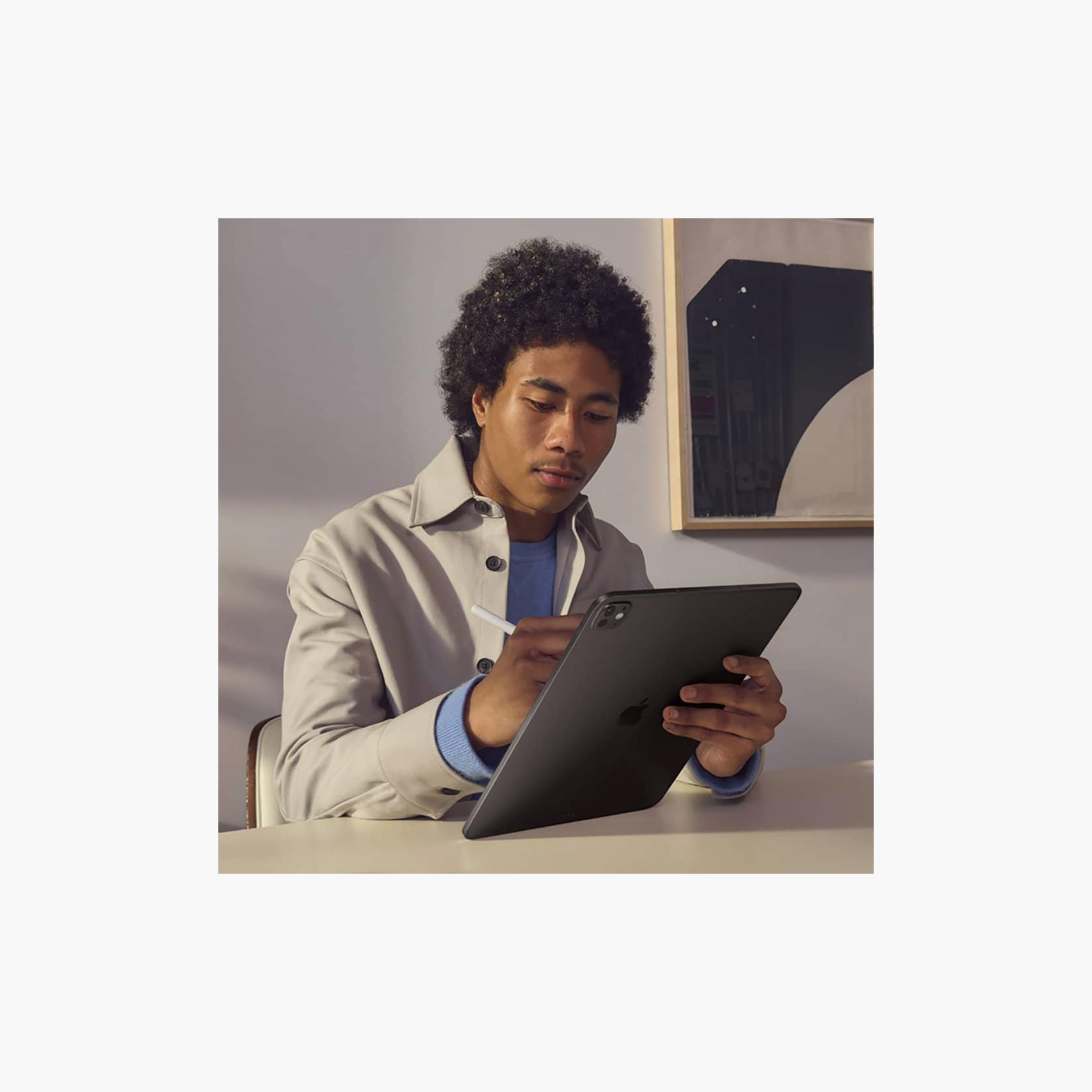 Apple 13-inch iPad Pro Wi‑Fi + Cellular 2TB with Standard Glass-electronics-tablets-image-5