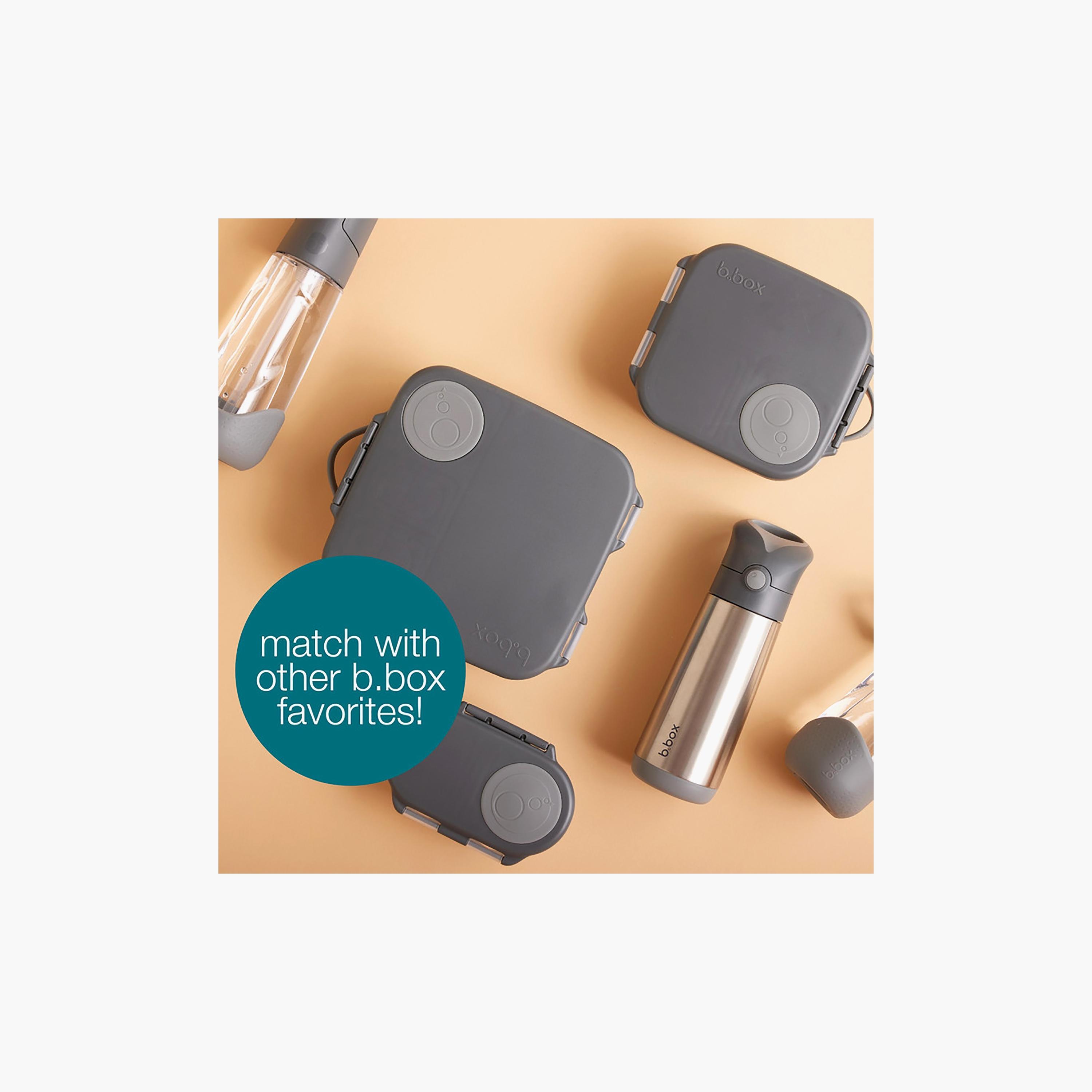 صندوق بينتو صغير بثلاث حجرات من بي.بوكس-school-lunchessentials-lunchboxes-image-1