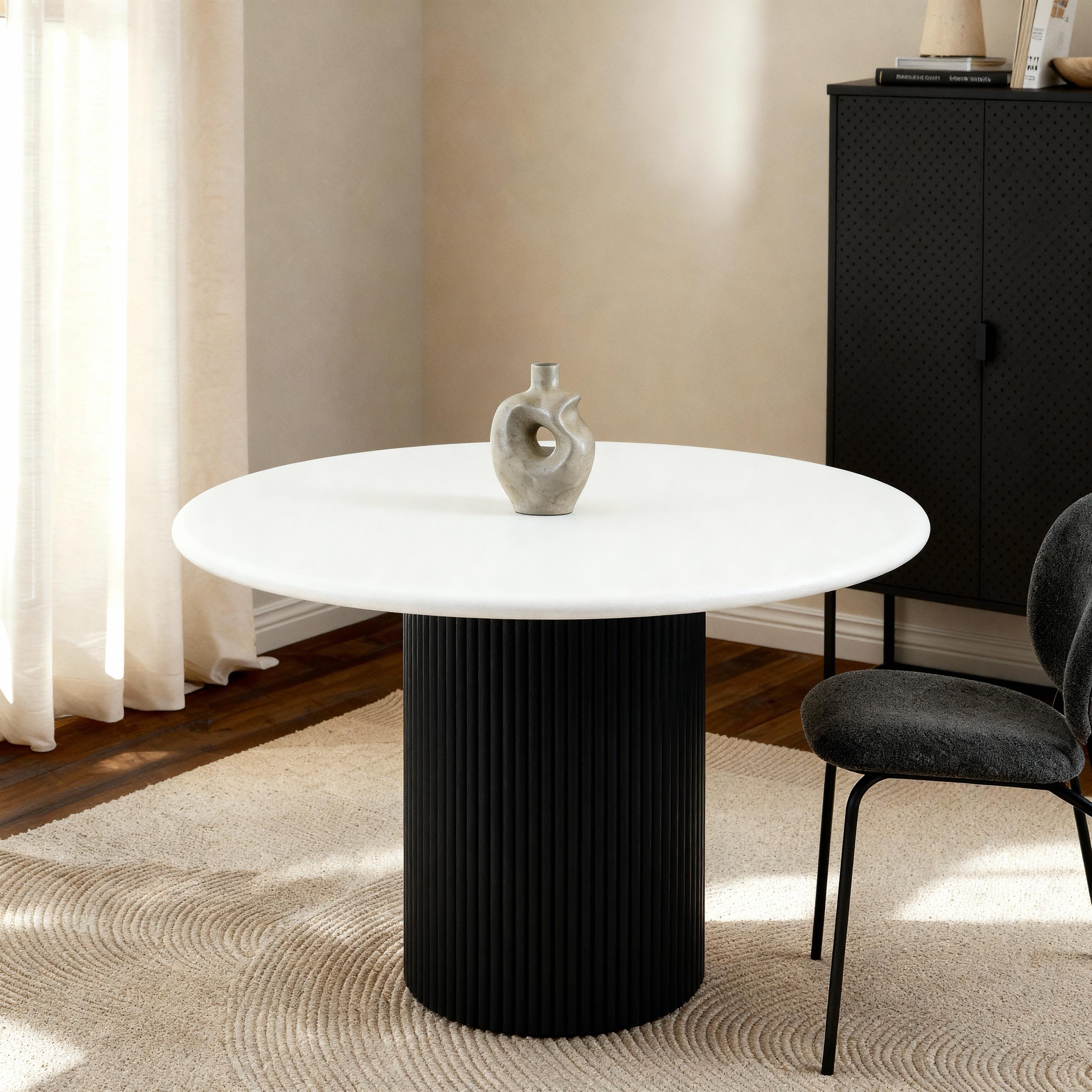 Studio Obliq Lino 4-Seater Dining Table