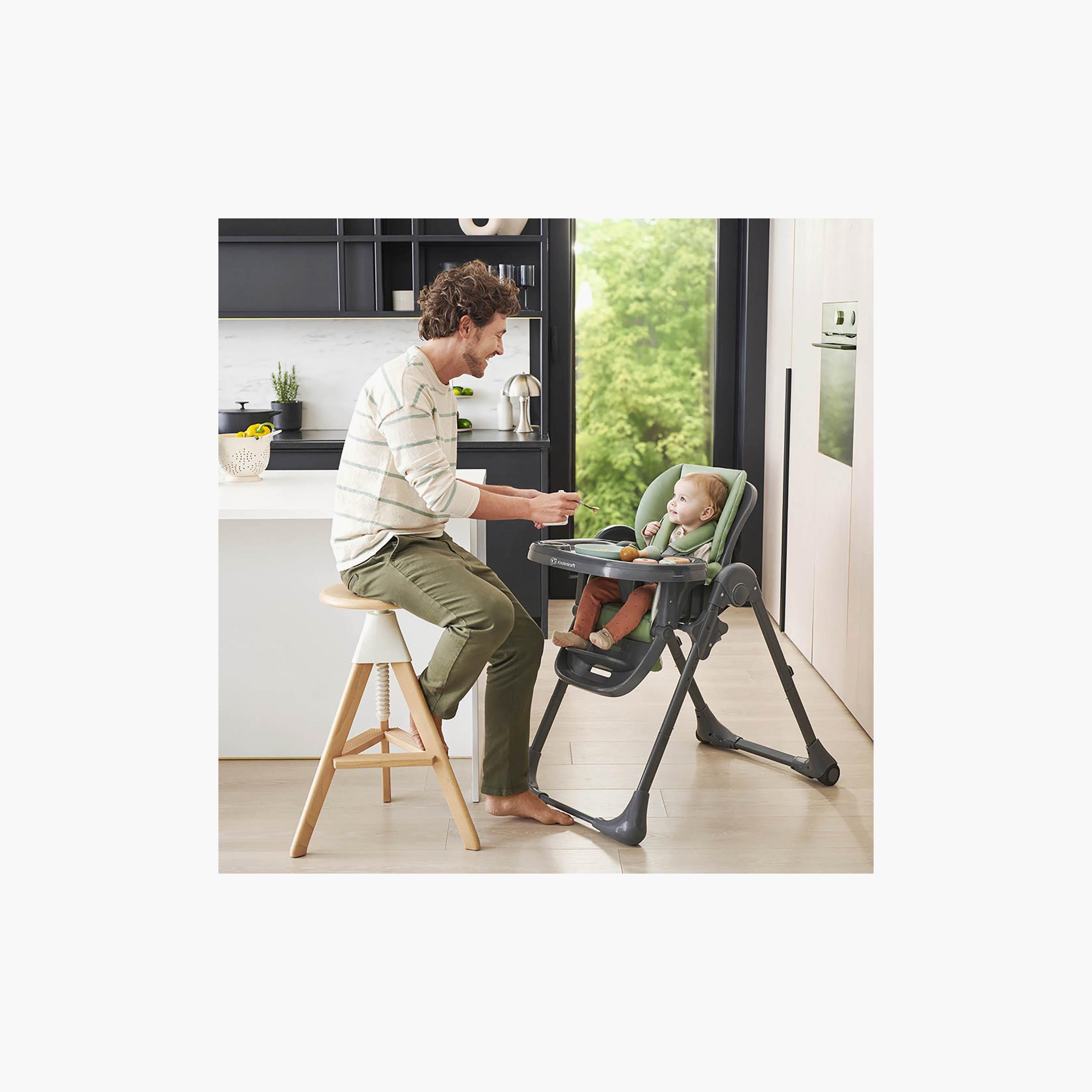 كرسي تومي المرتفع من كيندركرافت-baby-feeding-highchairsandboosters-image-3