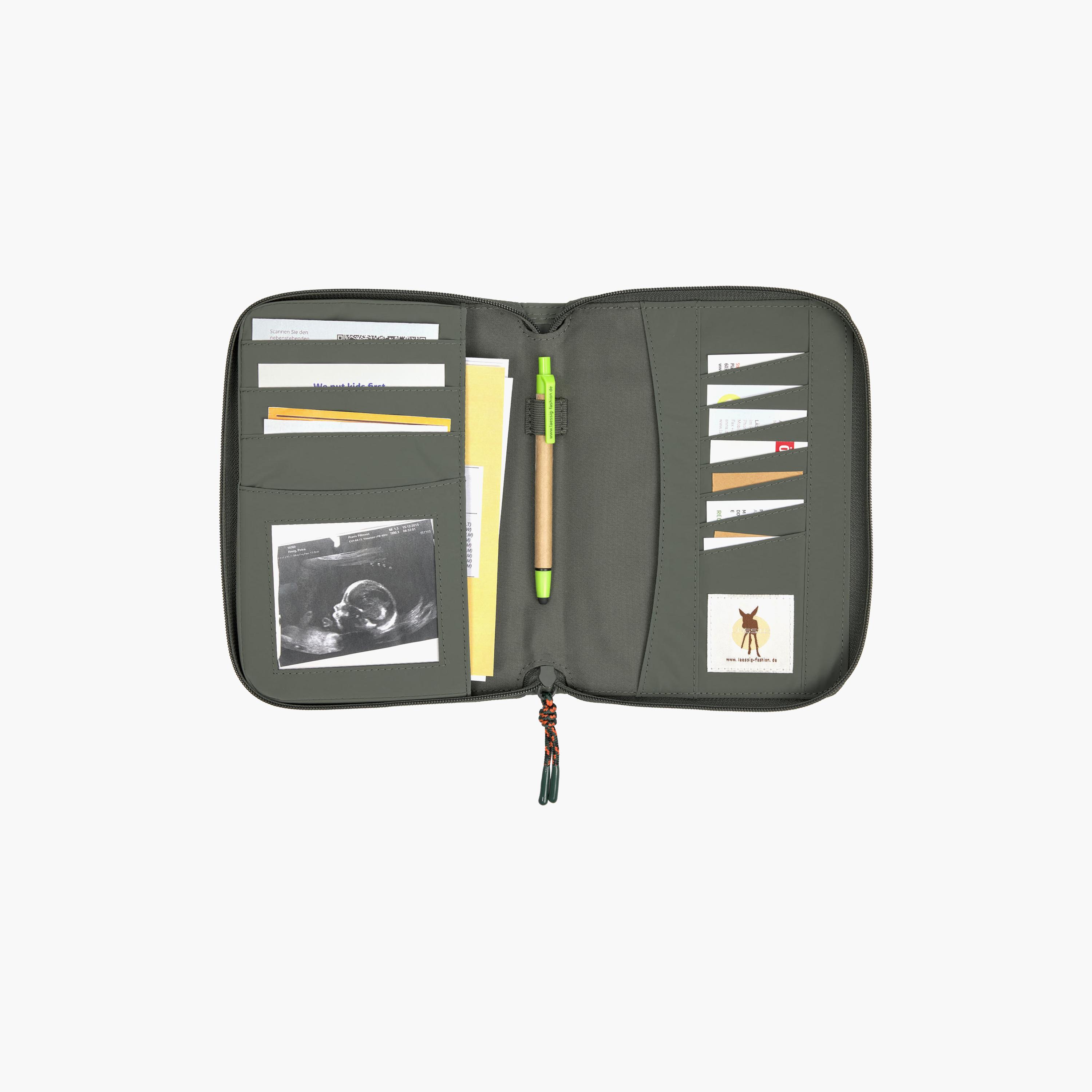 LASSIG CAS Document Pouch-school-stationery-pencilcases-image-3