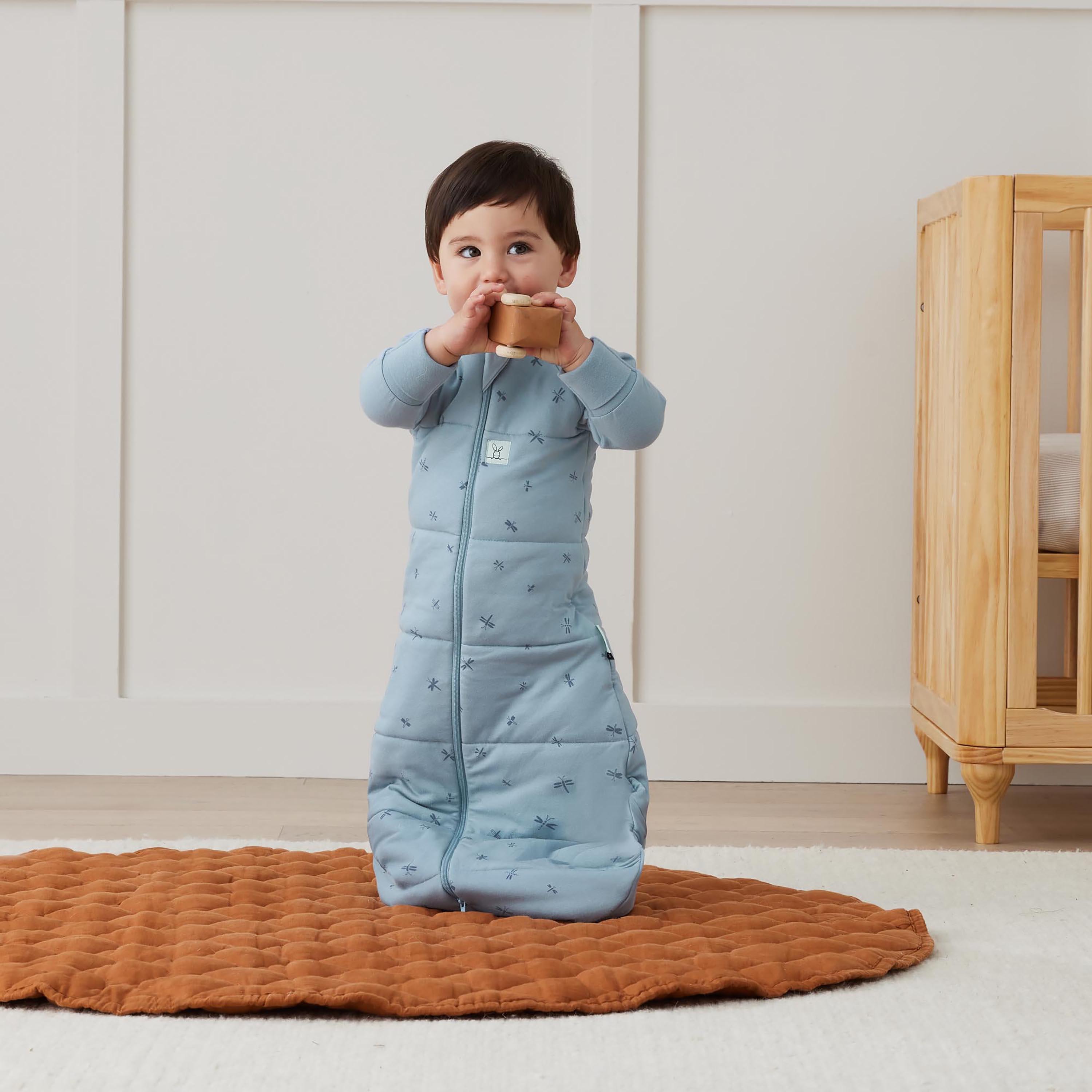 ergoPouch Jersey Sleeping Bag with Sleeves 3.5 TOG - Dragonflies - 3-12 months-baby-nursery-blanketsandswaddles-swaddlesandsleepingbags-image-2