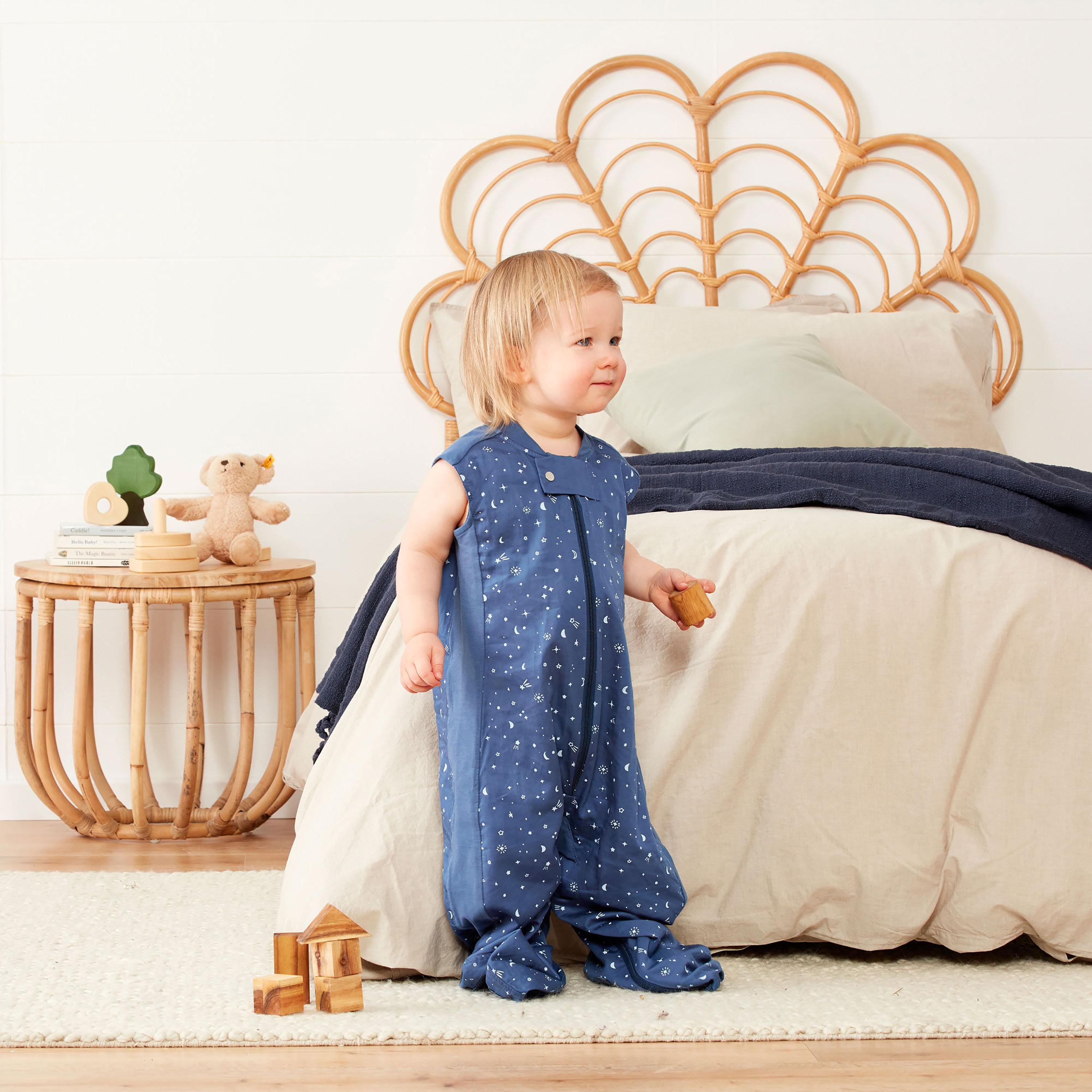 ergoPouch Sleep Suit Bag 0.3 TOG - Night Sky - 4-6 Years-baby-nursery-blanketsandswaddles-swaddlesandsleepingbags-image-6