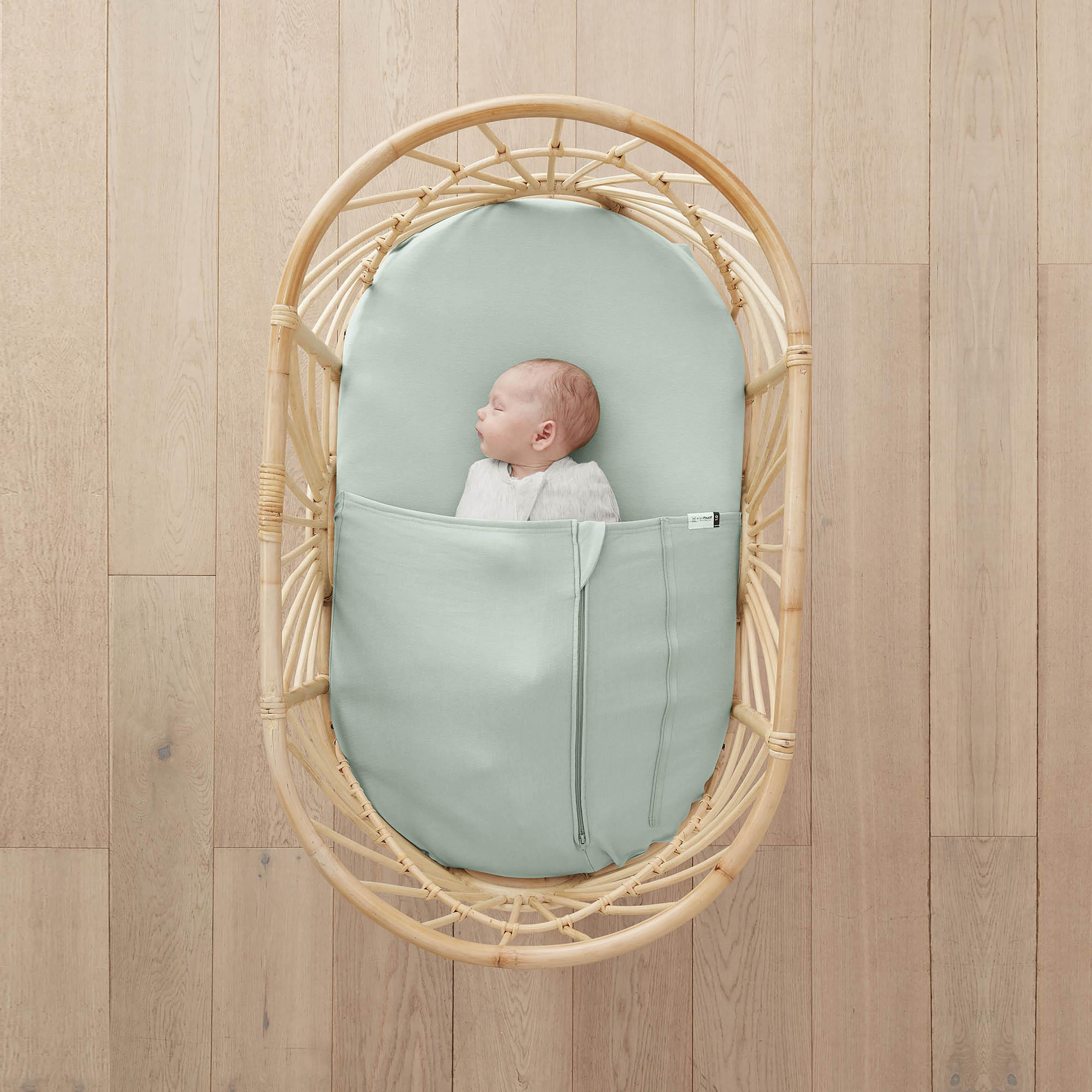 ergoPouch Baby Tuck Sheet 0.2/1.0 TOG - Bassinet-baby-nursery-blanketsandswaddles-blanketsandquilts-image-10