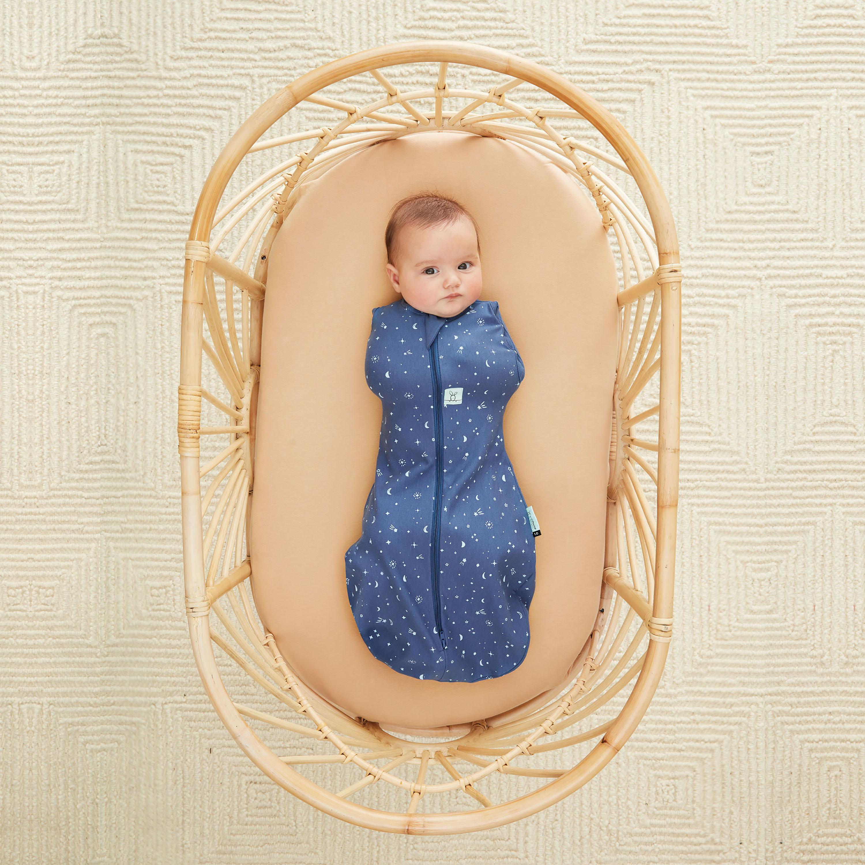ergoPouch Organic Fitted Sheet 0.2 TOG - Bassinet-baby-nursery-blanketsandswaddles-blanketsandquilts-image-3