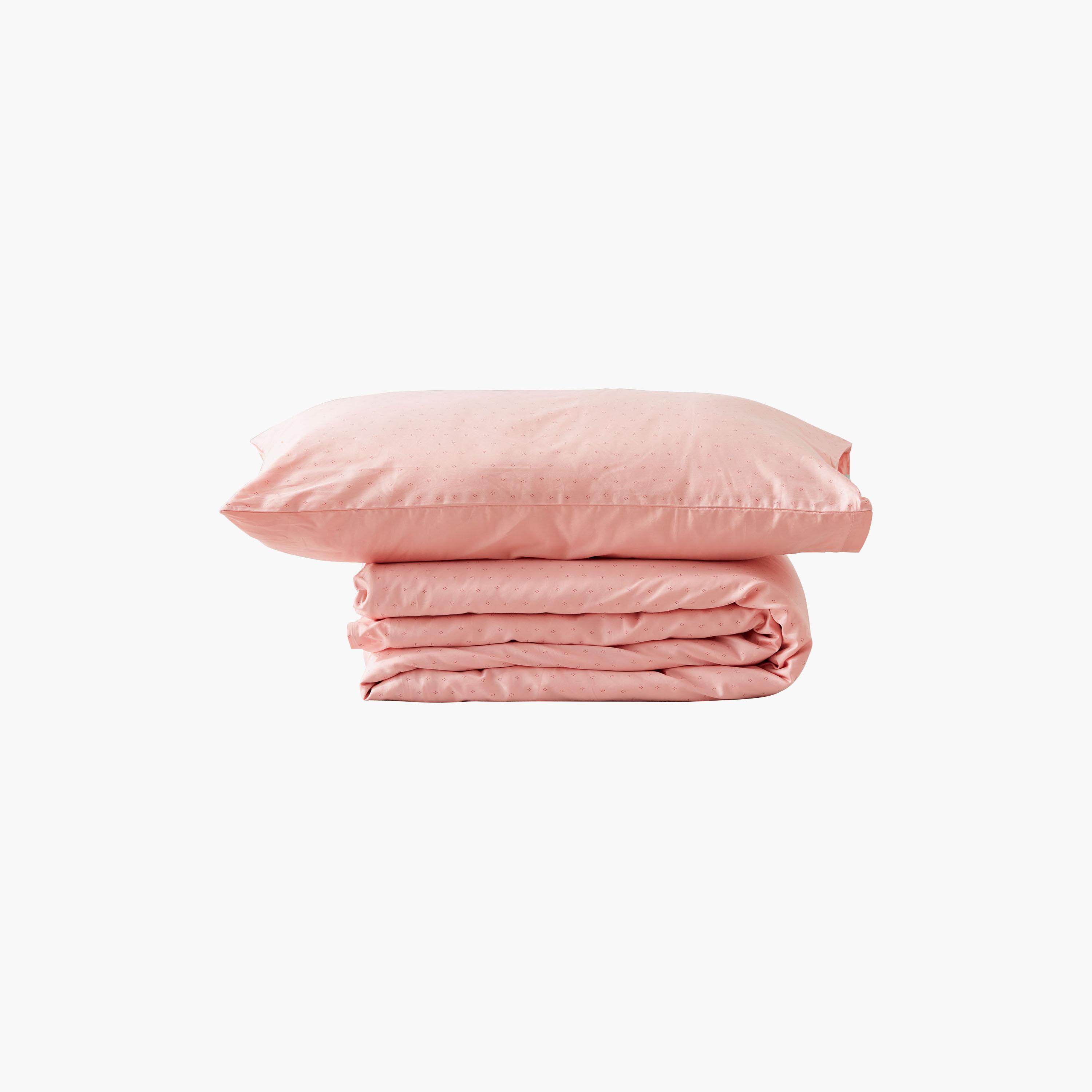 ergoPouch Organic Quilt Cover with Pillowcase 0.3 TOG - Single - Berries-baby-nursery-blanketsandswaddles-blanketsandquilts-image-1