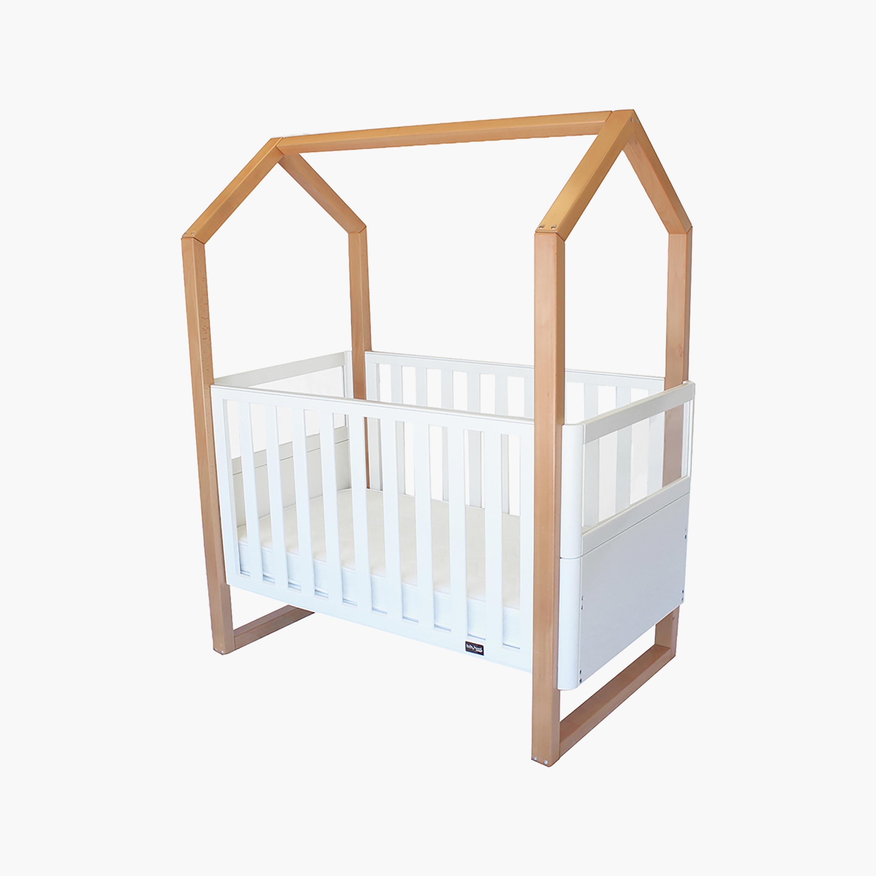 سرير أطفال قابل للتحويل 5 في 1 مستوحى من منزل كايلولا ميلا - خشب الزان/أبيض من بيبي هود-baby-nursery-furniture-cribsandbeds-babycribs-image-3