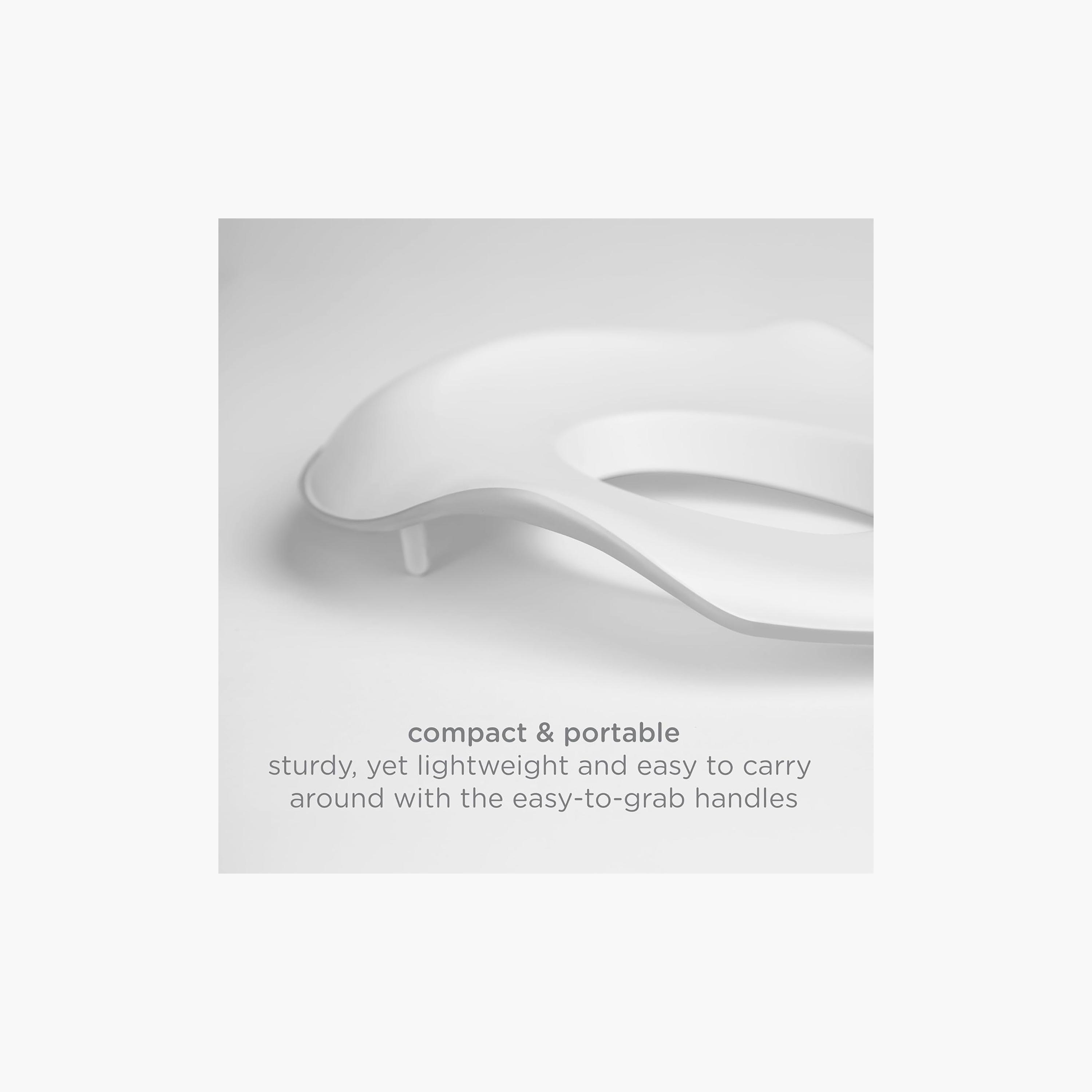 مقعد تدريب على المرحاض مع خطاف - رمادي من أوبي-baby-diapering-pottytraining-image-3