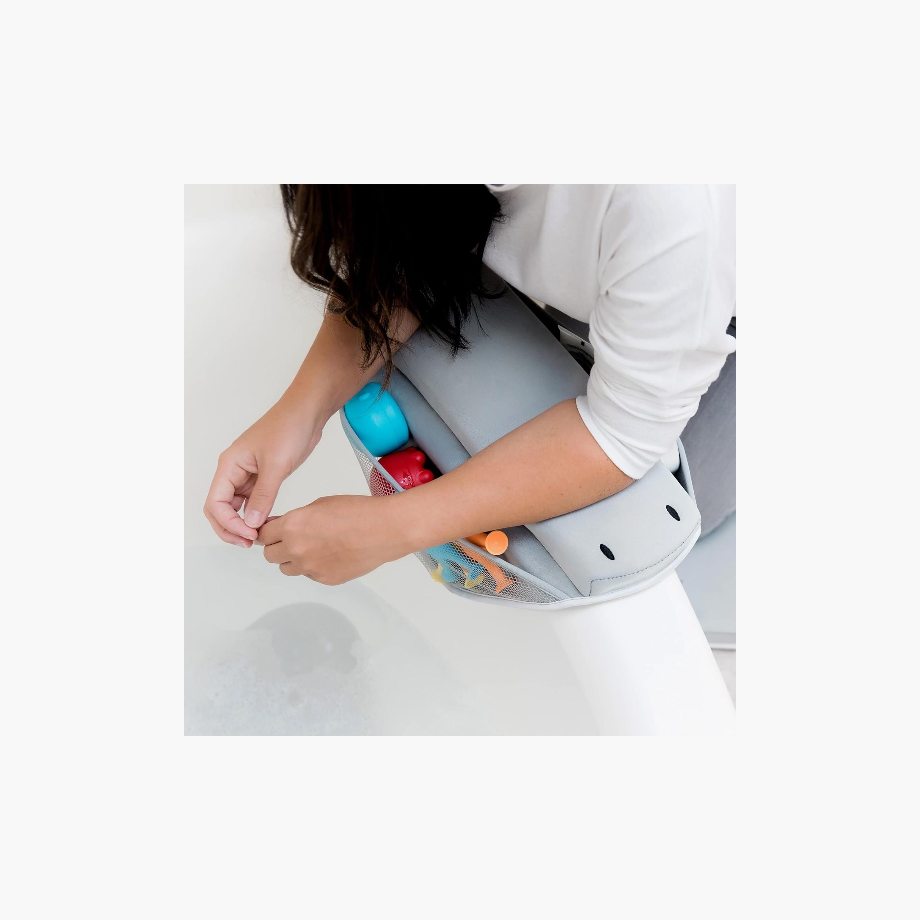 مسند كوع لراحة وقت الاستحمام - رمادي من أوبي-beautyandpersonalcare-babycare-bathaccessories-image-3
