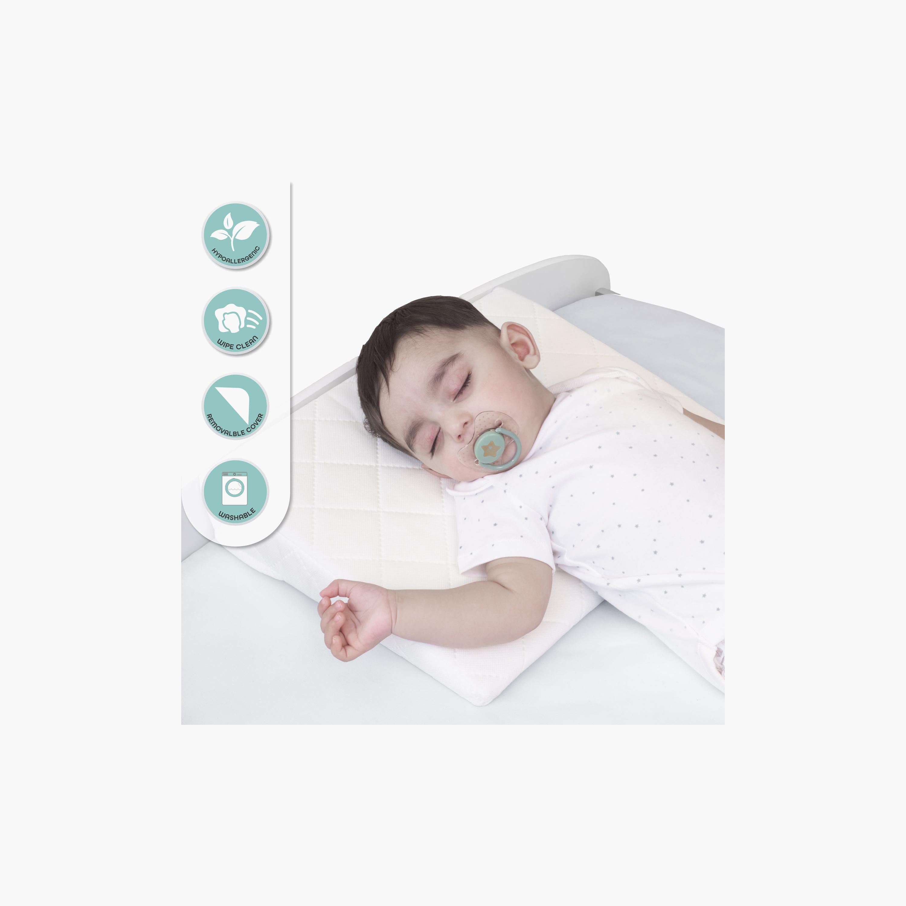 Moon Universal Crib Wedge - White - 0 months+-baby-nursery-babybedding-image-4