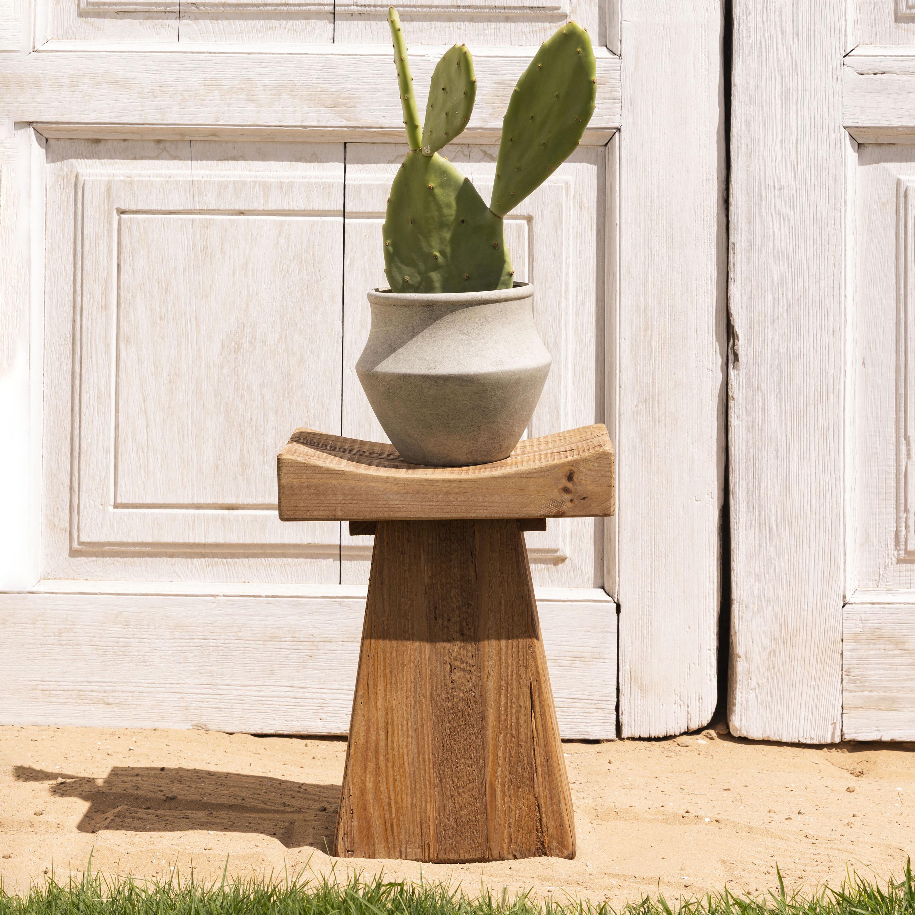 Touche Deco Arkwood Wooden Top Side Table