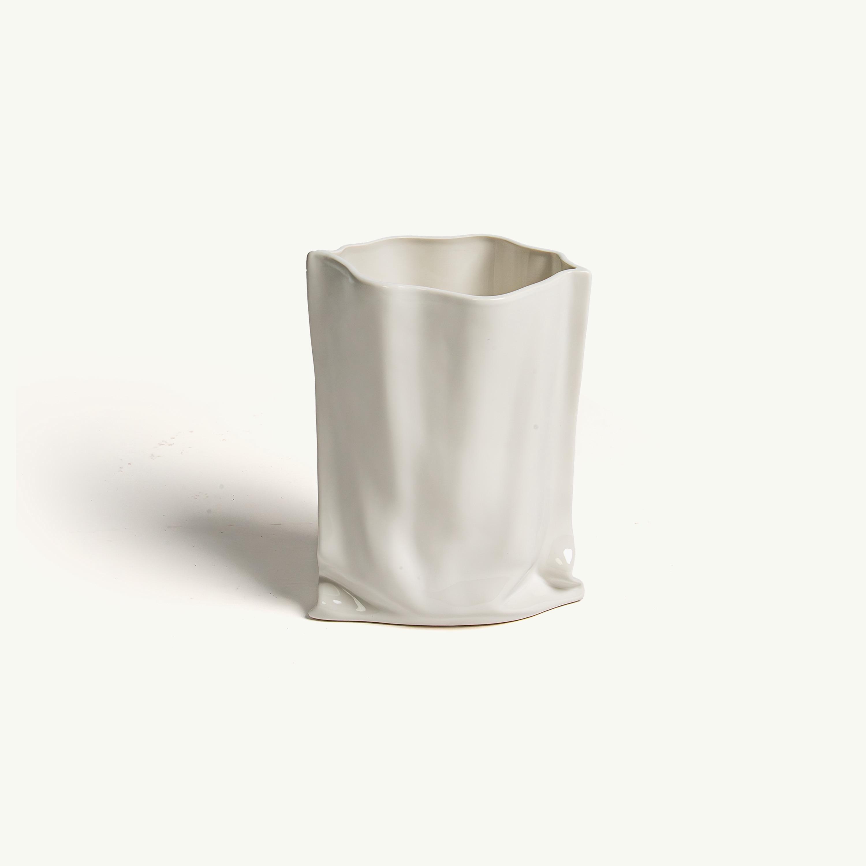 Touche Deco Alabaster Dream Ceramic Vase - 23 cm