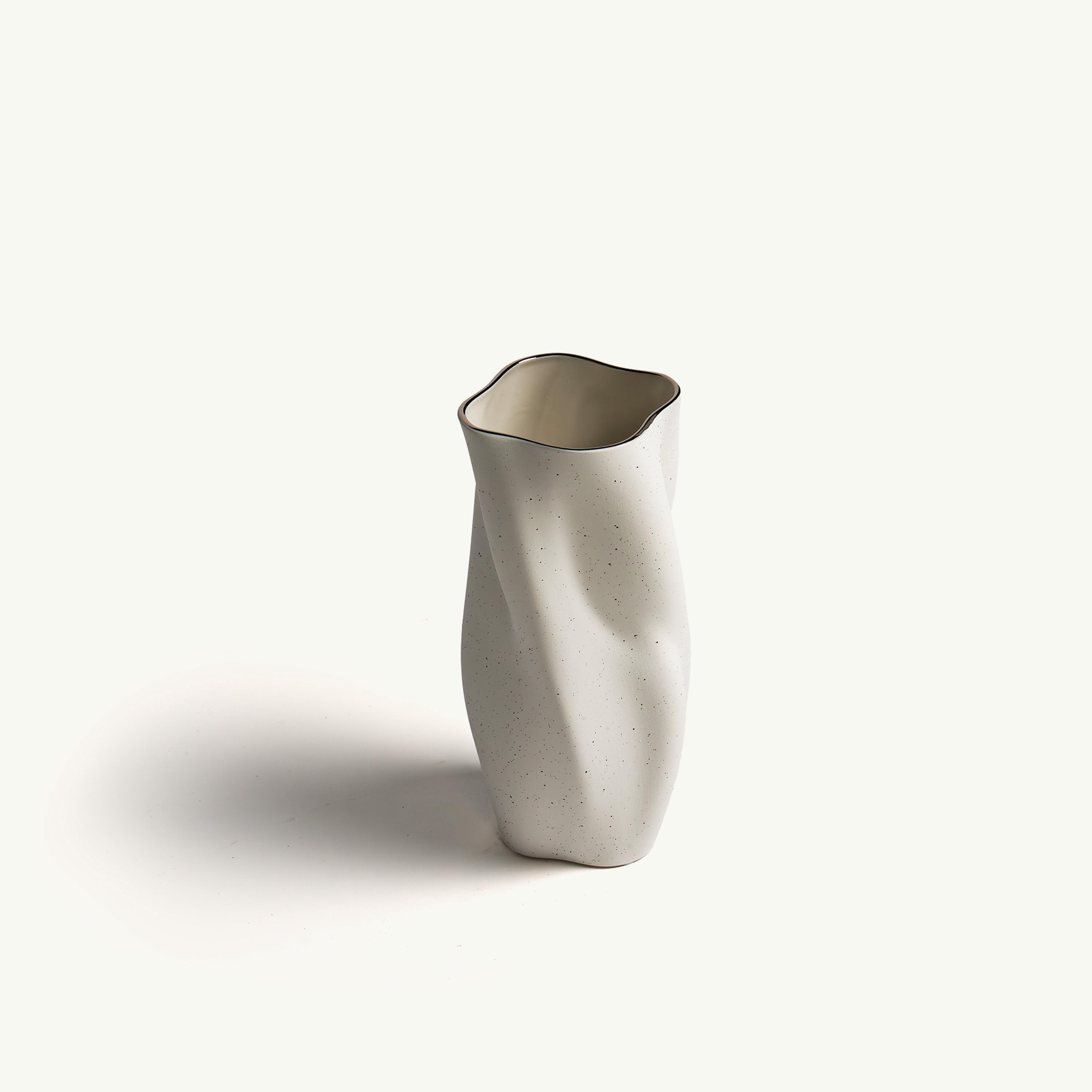 Touche Deco Ceramic Vase - 25 cm