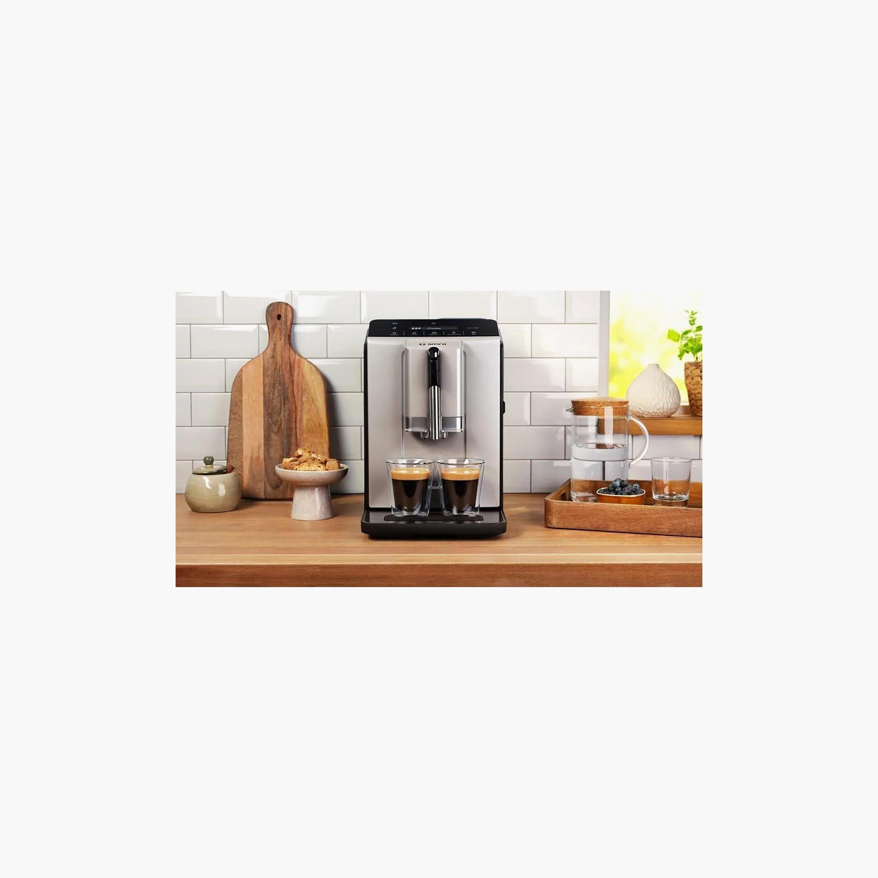 Bosch Fully automatic coffee machine VeroCafe Silk Silver, Removable water tank | TIG20301-PROMO_EMAX_AE_ADIB_240926-image-5