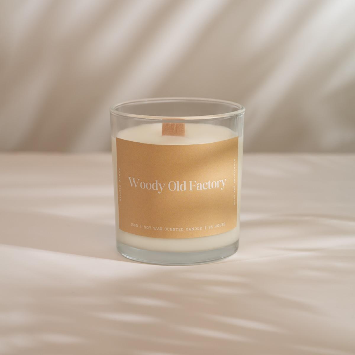 Woody Old Factory Scented Jar Candle - 27 h