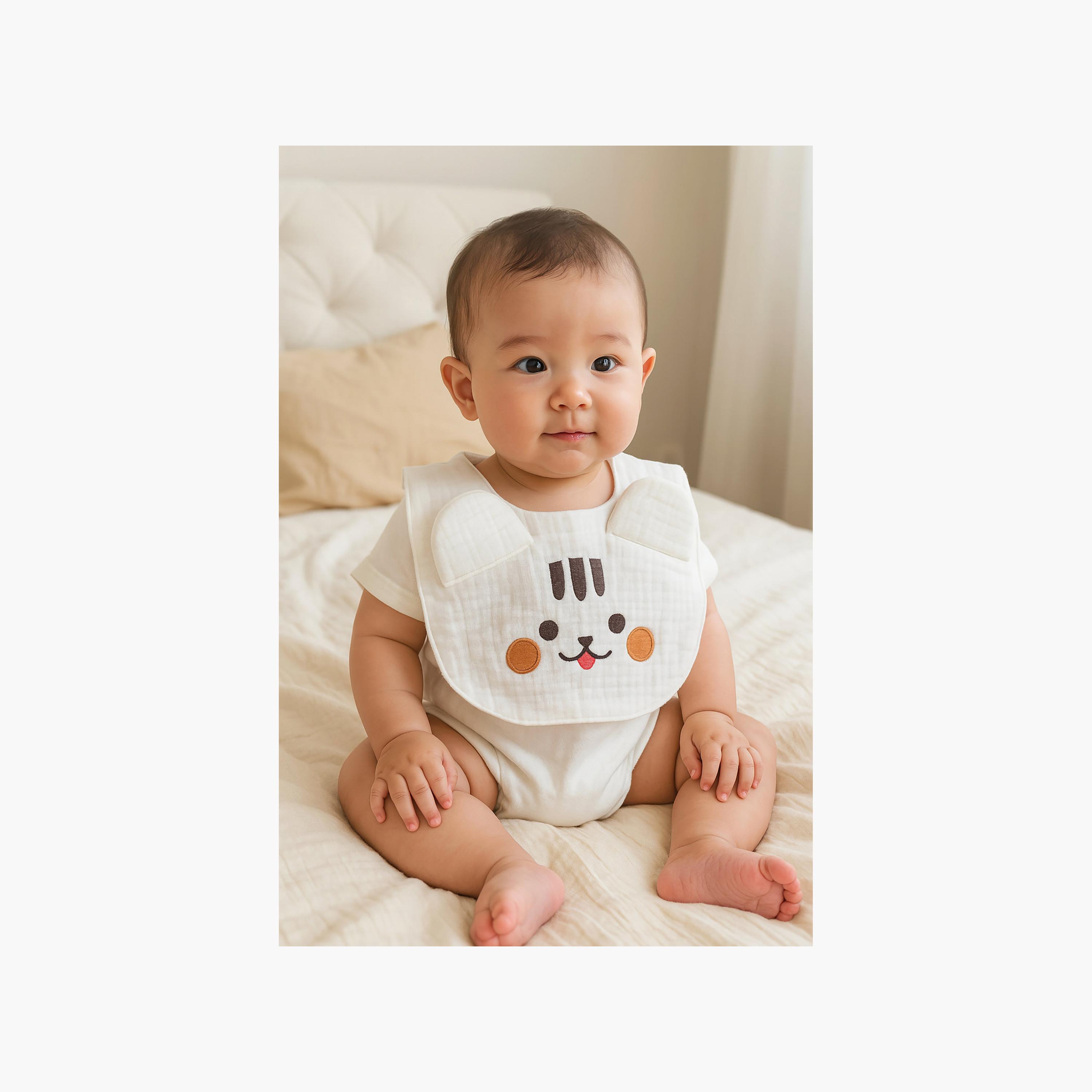 مريلة بأزرار بتصميم الأرنب من كيندر فالي-baby-feeding-bibs-image-2