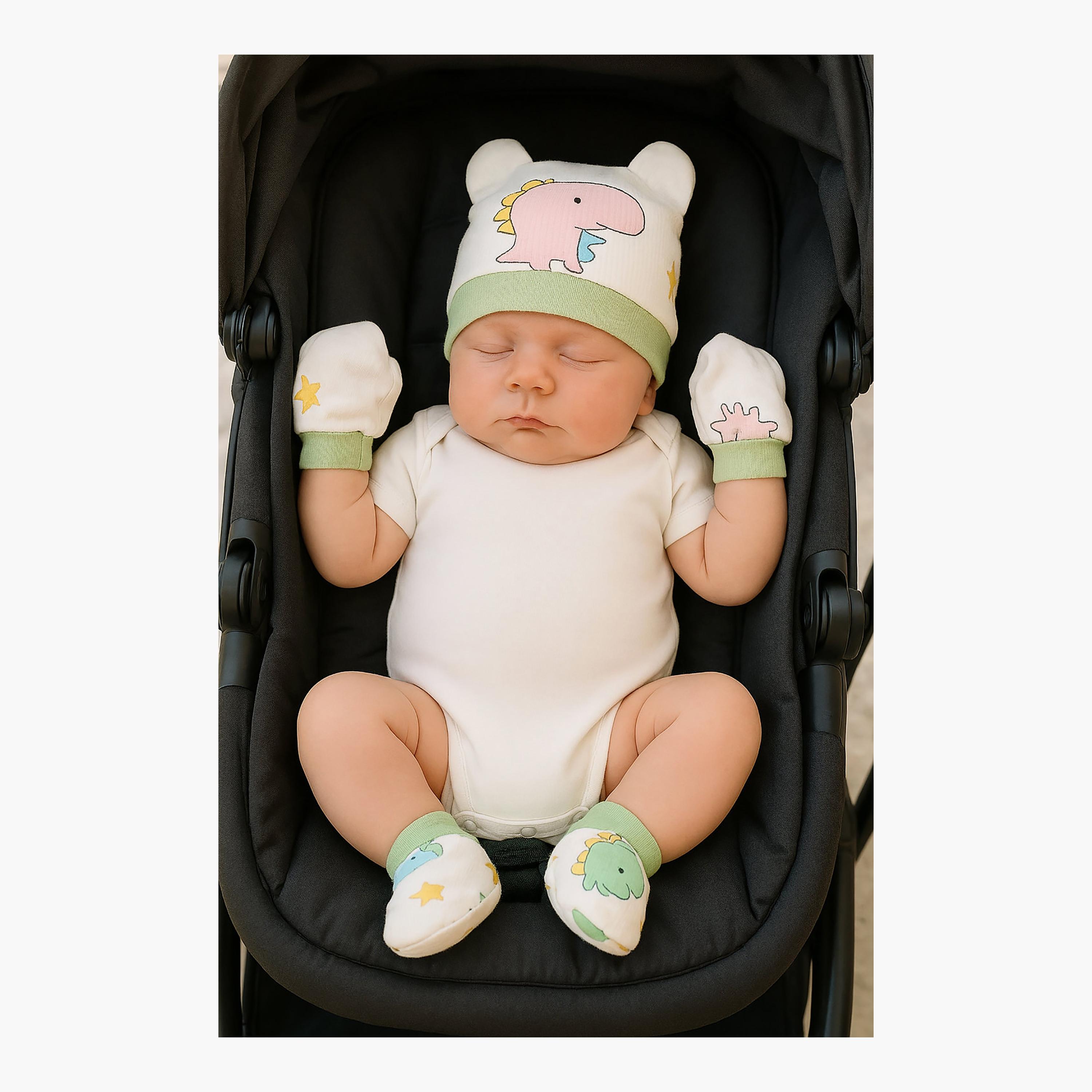 طقم مواليد جدد (5 قطع) - أخضر من كيندر فالي-baby-boys-accessories-mittens-image-9