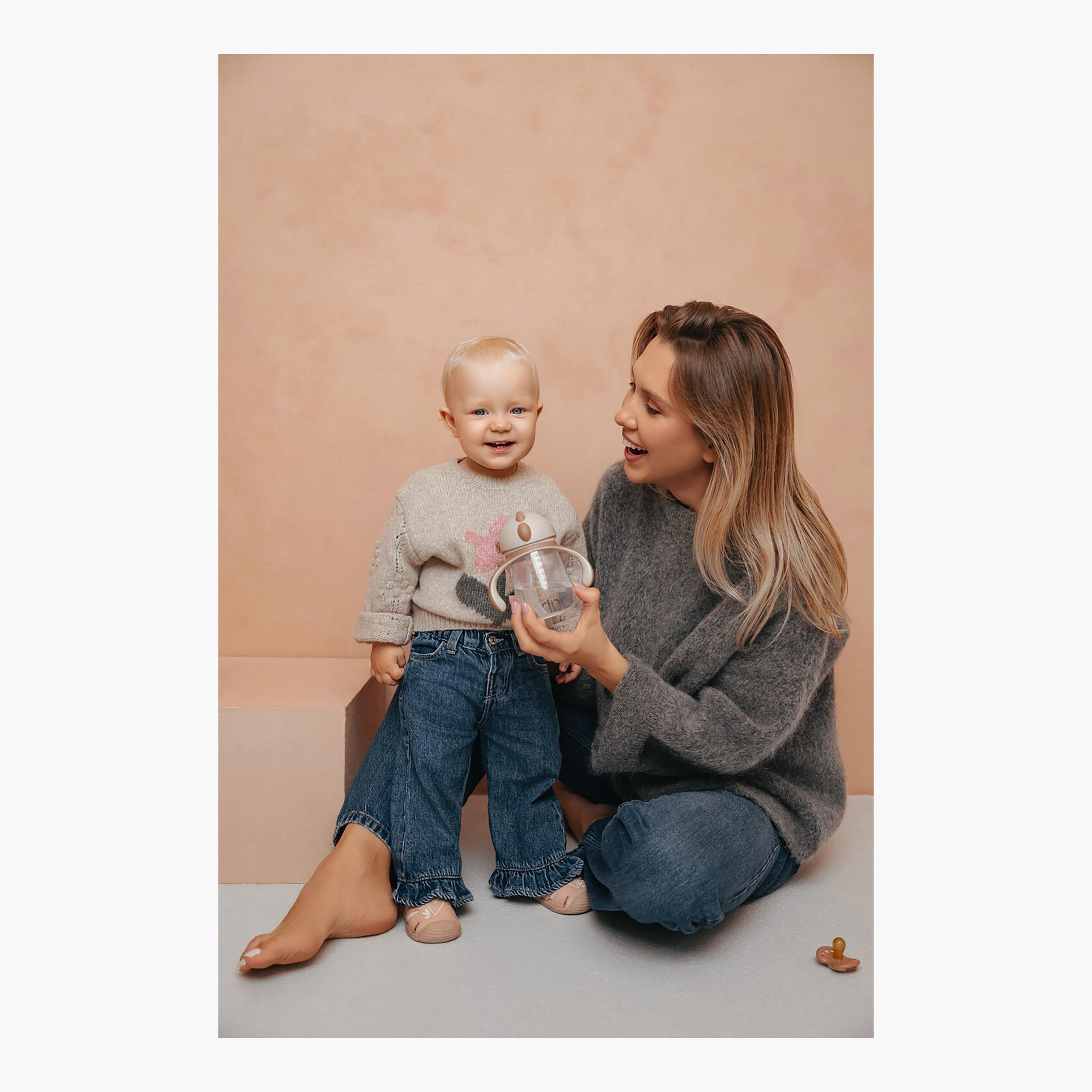 كوب شرب للأطفال مع ماصة سيليكون - أو ناتورال - 260 مل - 9 أشهر + من بابو-baby-feeding-mealtimeessentials-image-7