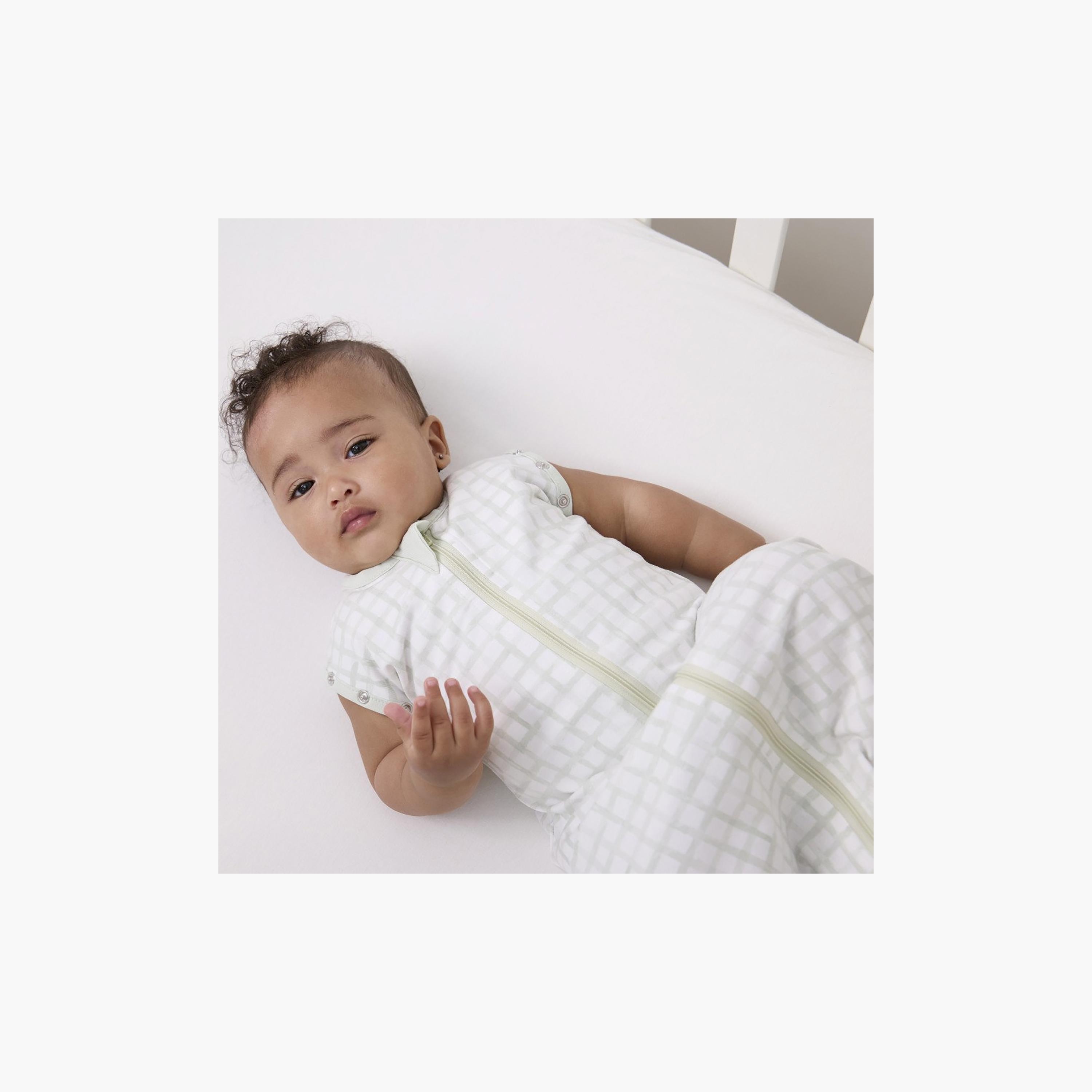 Clevamama 0.2 Tog Adjustable ClevaSleep DreamSuit - Gingham - 0-9 Months-baby-nursery-blanketsandswaddles-swaddlesandsleepingbags-image-3