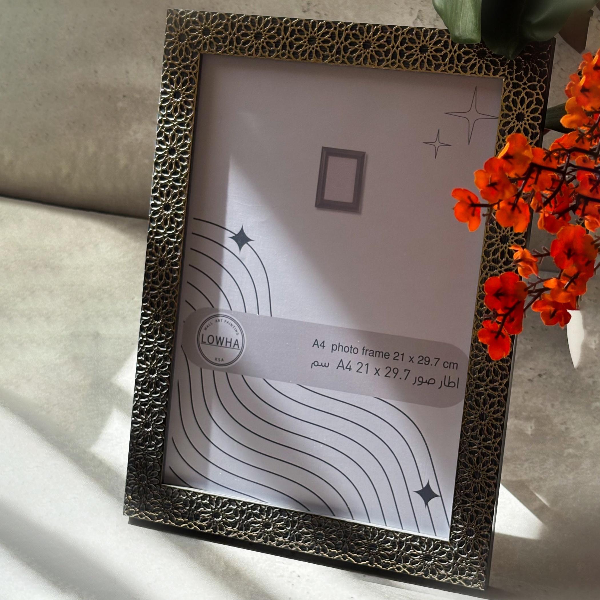 Ornate Tabletop Picture Photo Frame-household-walldecorandmirrors-photoframes-image-1
