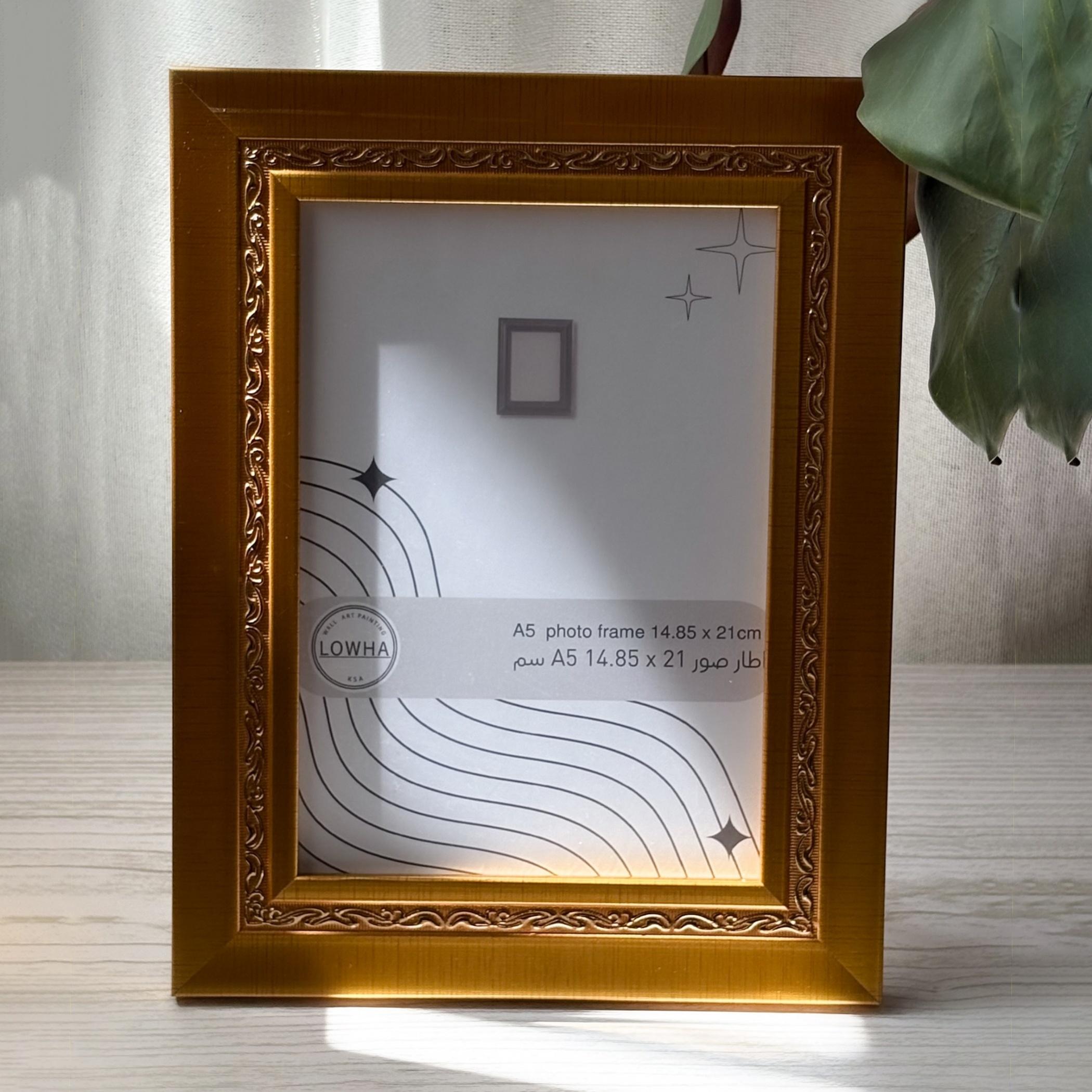 Ornate Tabletop Picture Frame A5-household-walldecorandmirrors-photoframes-image-3