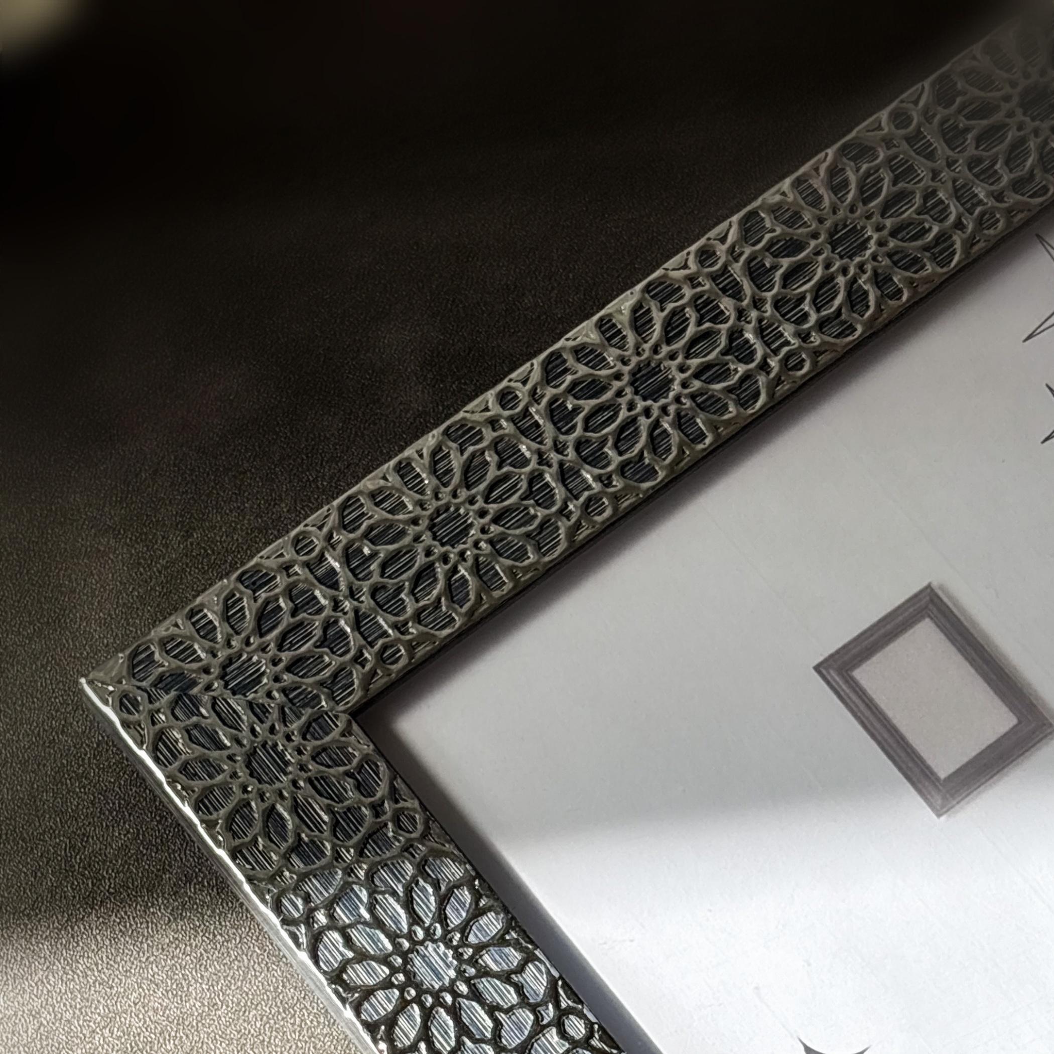 Ornate Tabletop Picture Frame A5-household-walldecorandmirrors-photoframes-image-5