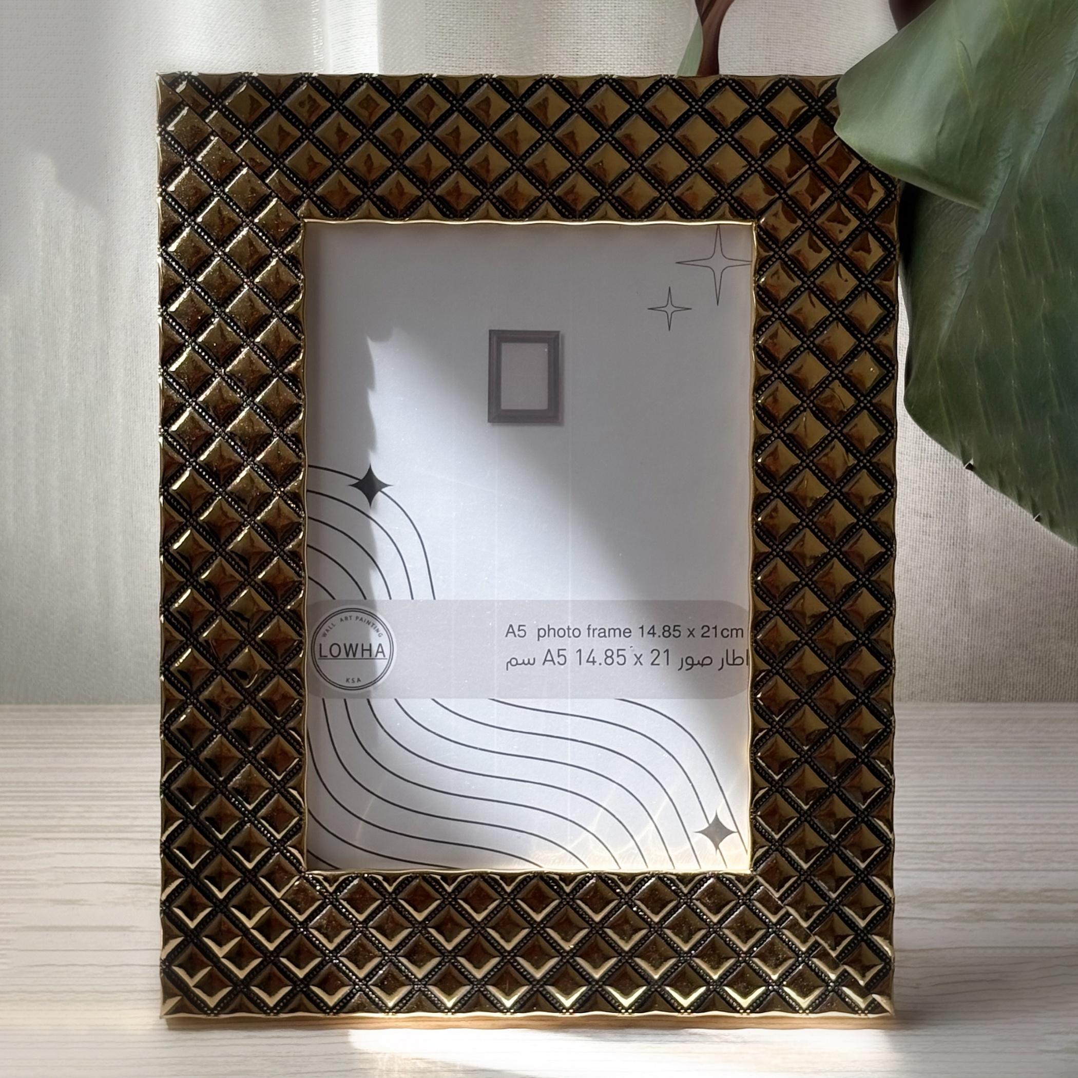 Ornate Tabletop Picture Frame A5-household-walldecorandmirrors-photoframes-image-1