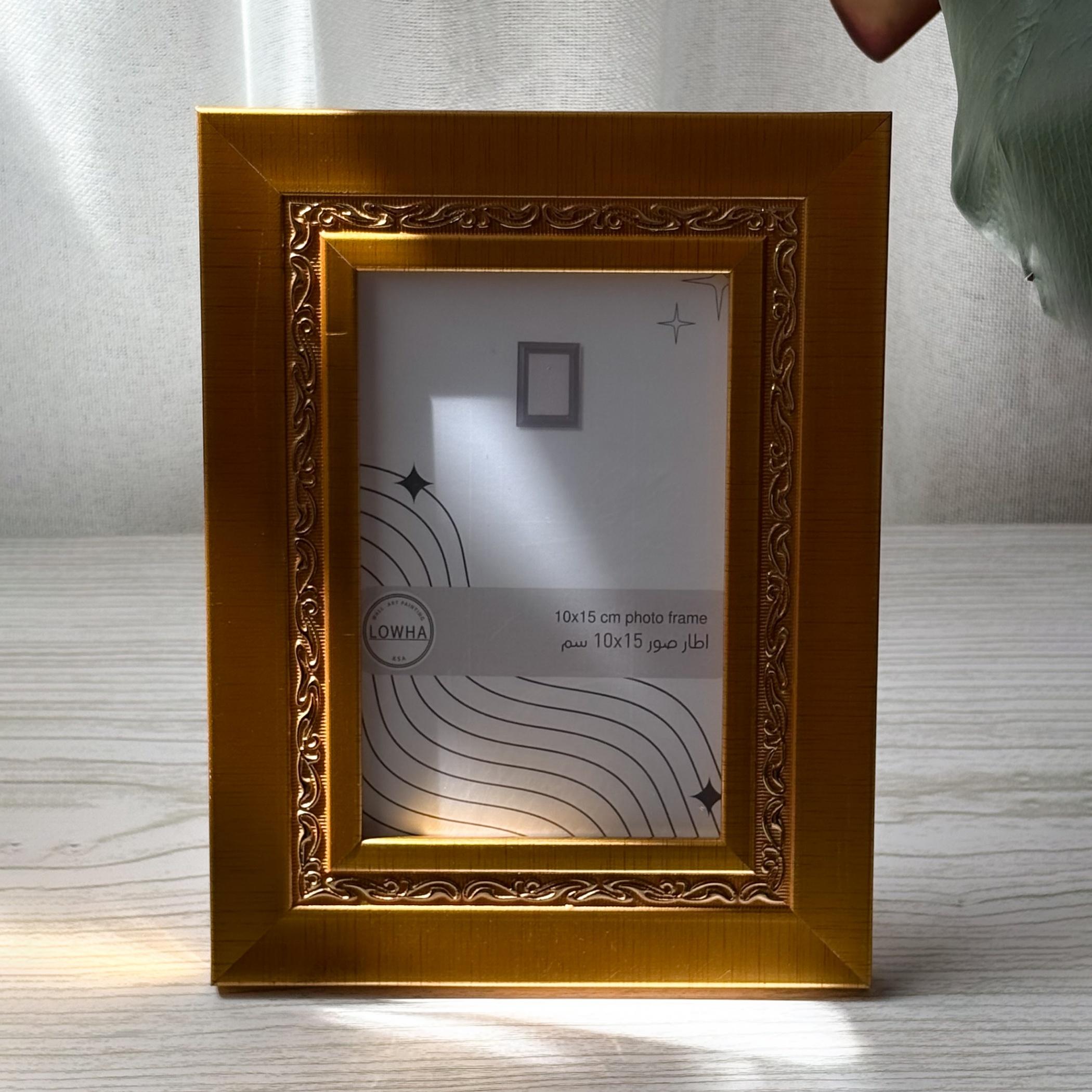 Ornate Gold Tabletop Photo Frame 10x15 cm-household-walldecorandmirrors-photoframes-image-1