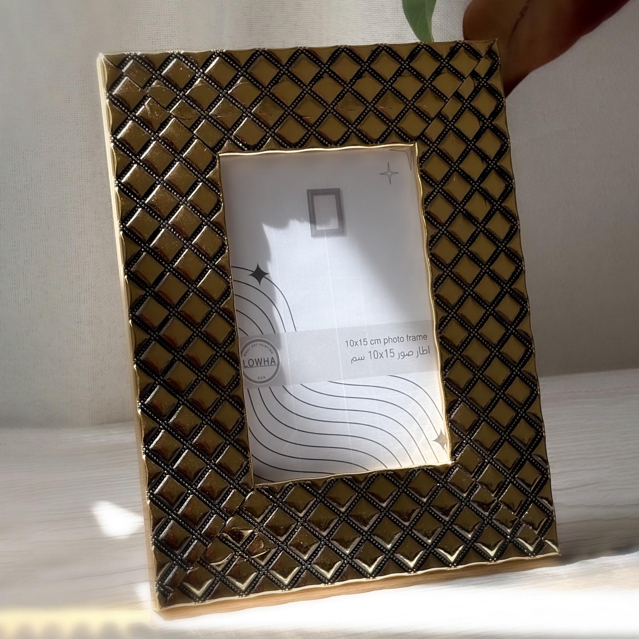 Ornate Tabletop Photo Frame-household-walldecorandmirrors-photoframes-image-3
