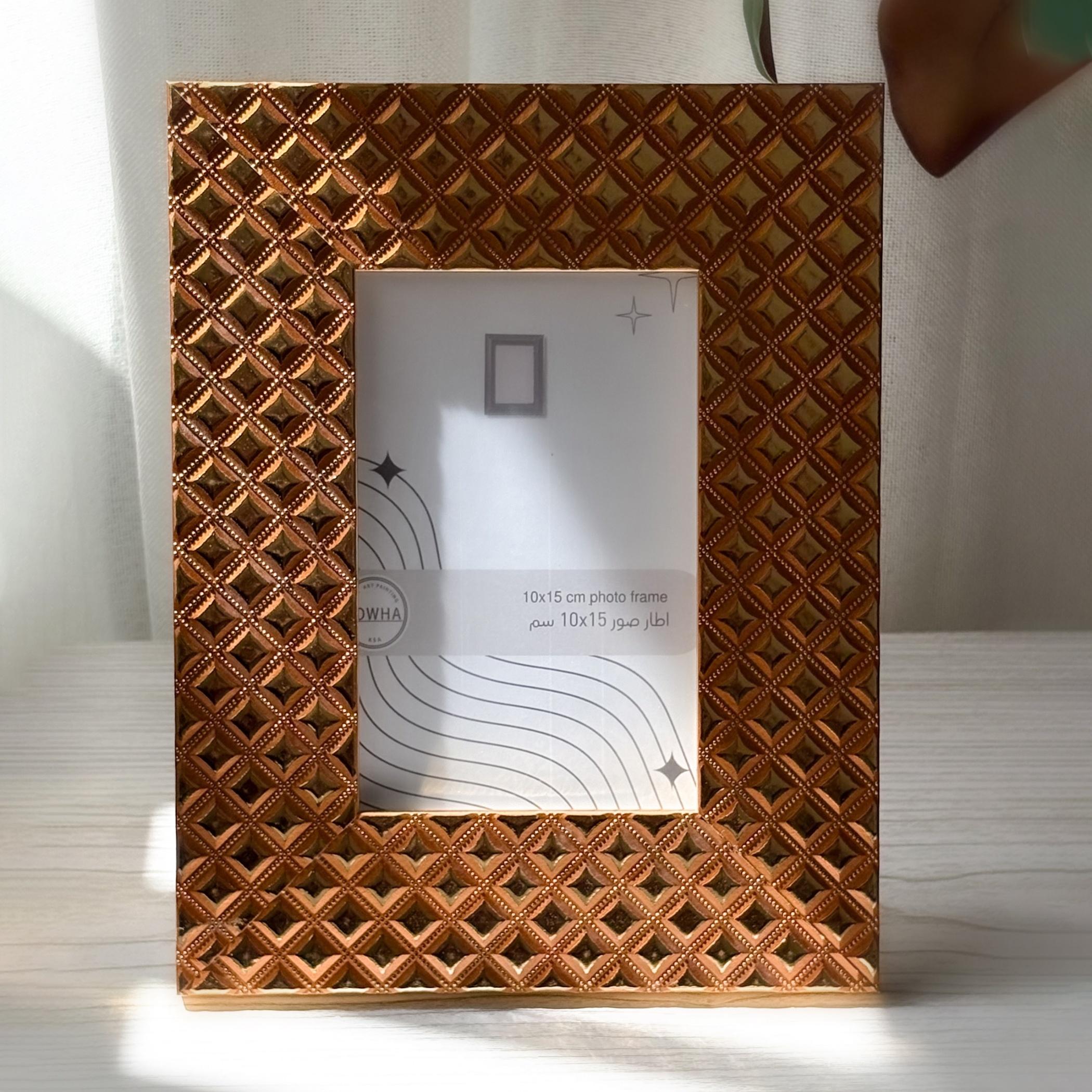 Ornate Tabletop Photo Frame 10x15 cm-household-walldecorandmirrors-photoframes-image-1