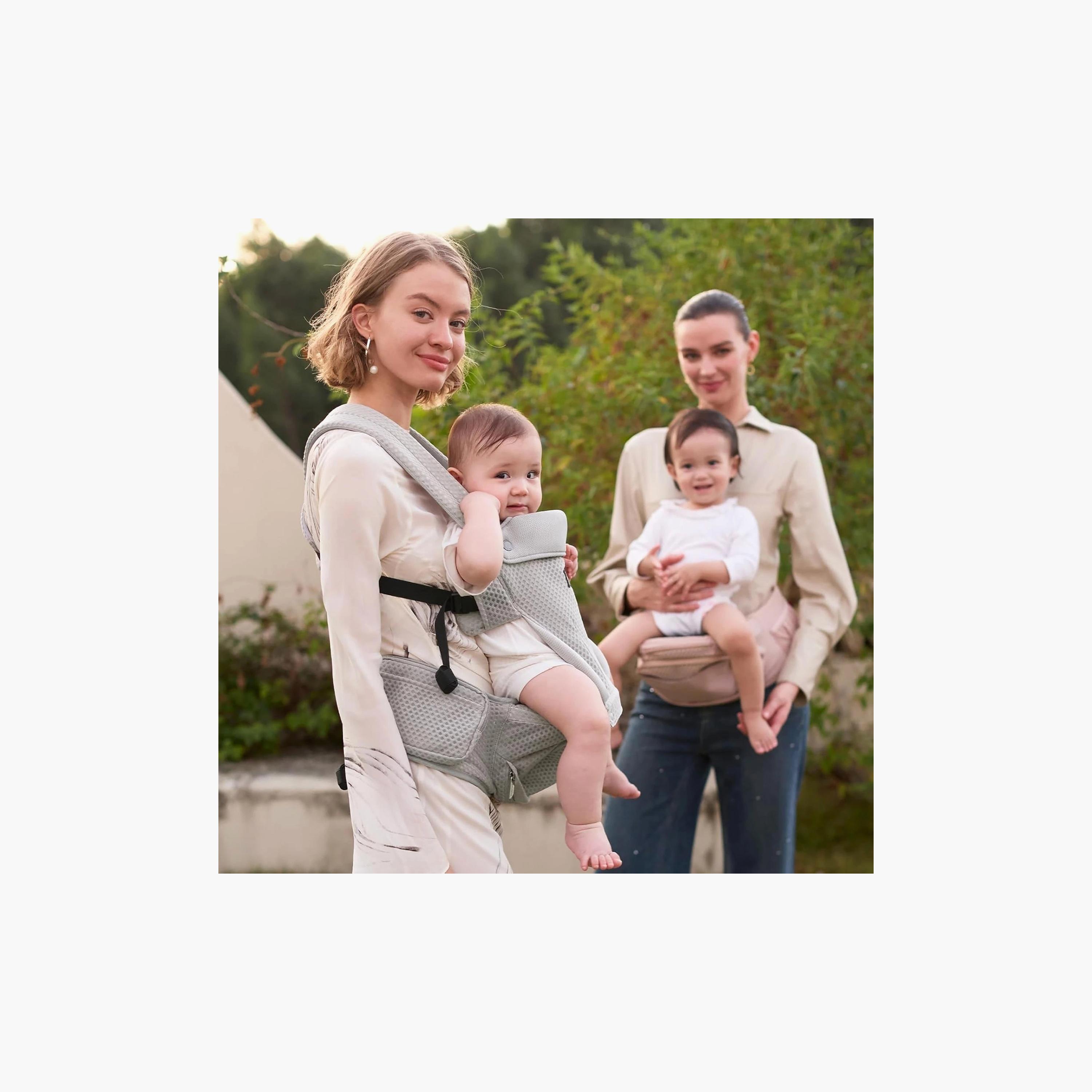 حمالة أطفال مع مقعد خصر - رمادي من مومكوزي-baby-gear-babycarriers-image-6