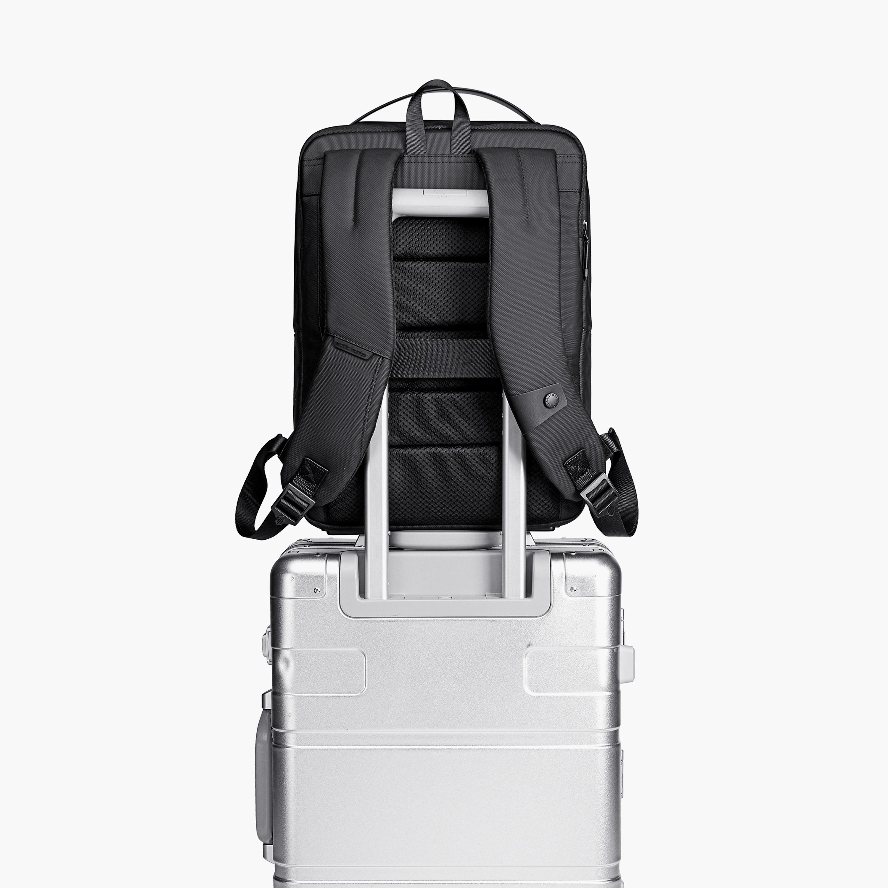 آركتيك هنتر - شنطة ظهر 9 لتر | 16 إنش بوليستر، حزام قابل للتعديل | B00574-AH-travel-luggagesandbags-backpacks-image-8