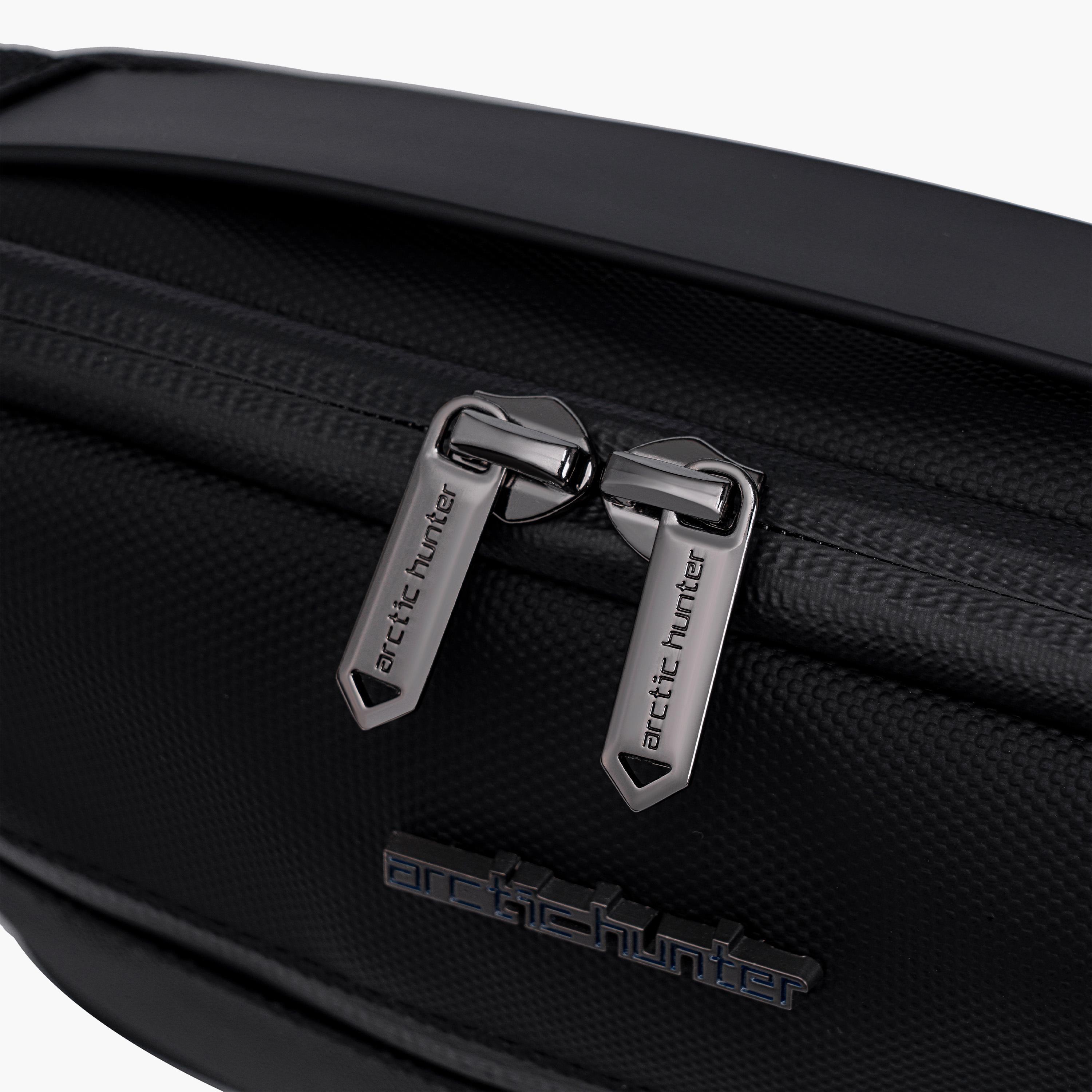 Arctic Hunter Plain Pouch Zipper closure | 20.5 X 16 X 10-men-bags-image-5