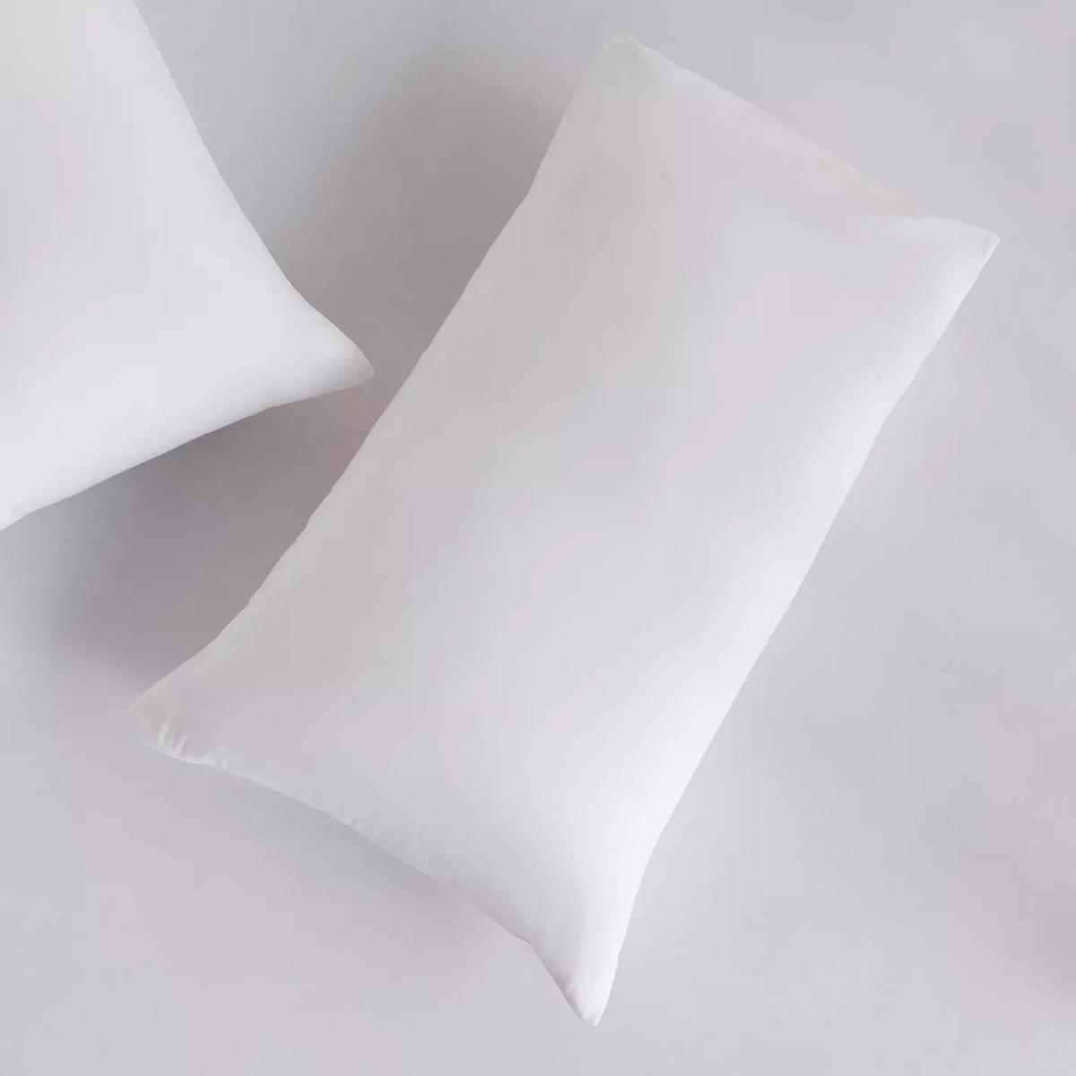Silentnight Down Alternative Pillow - 24x40 cm