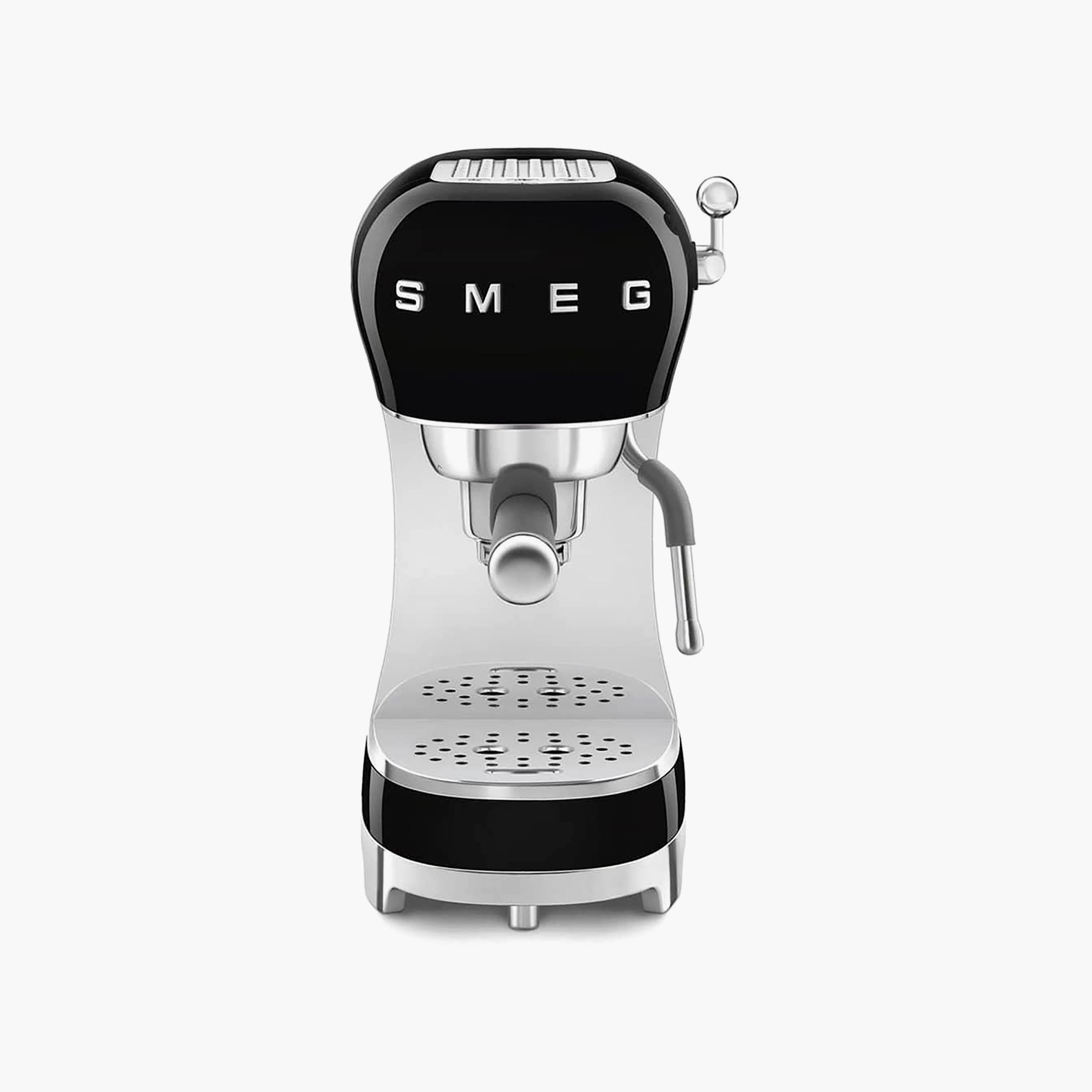 ماكينة قهوة إسبريسو مع عصا تبخيرة من سميج - أسود | ECF02BLUK-household-appliances-kitchenappliances-coffeemachines-image-4