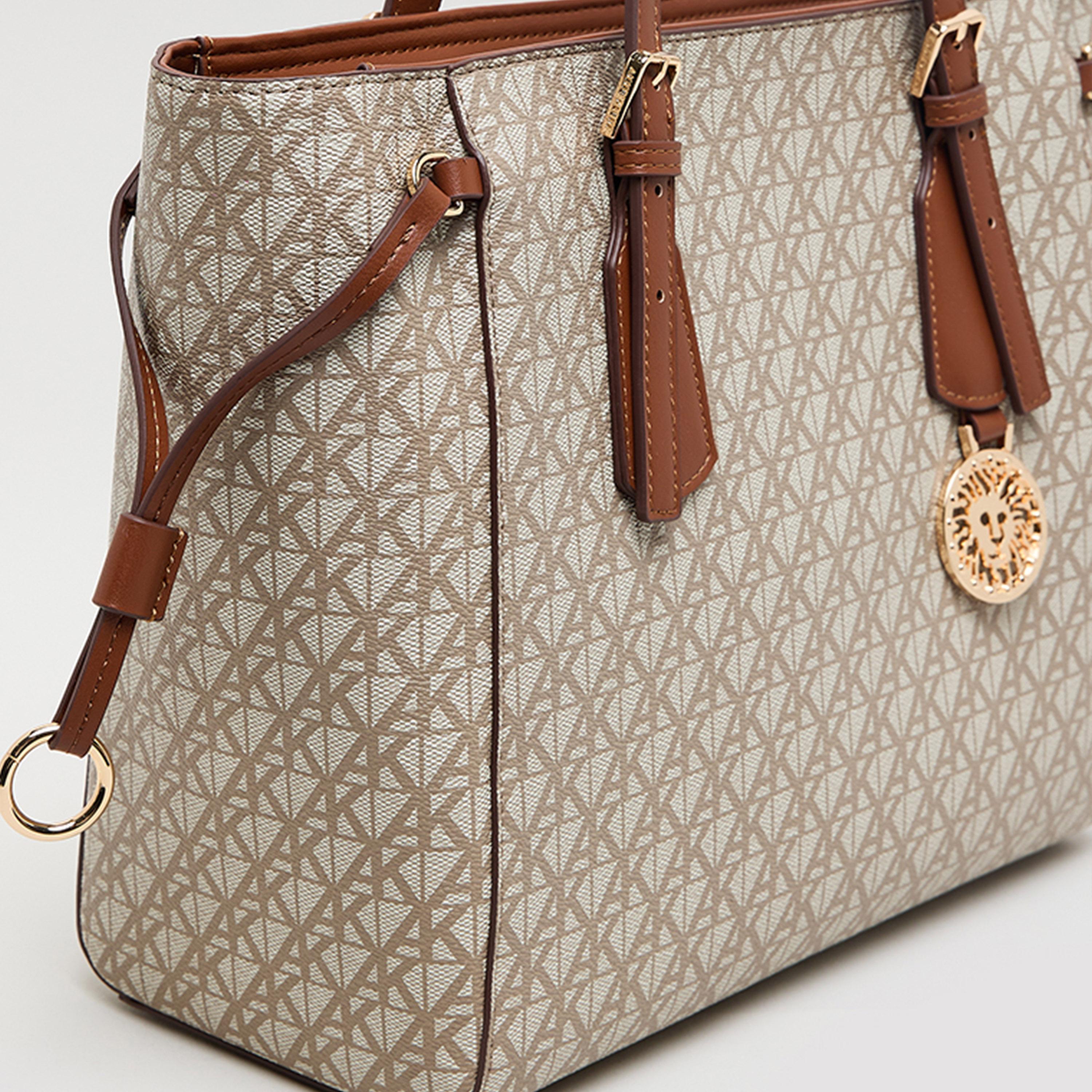 آن كلين - شنطة يد بمقبض علوي مزينة بشعار المونوغرام وسحاب-women-bagsandwallets-handbags-image-4