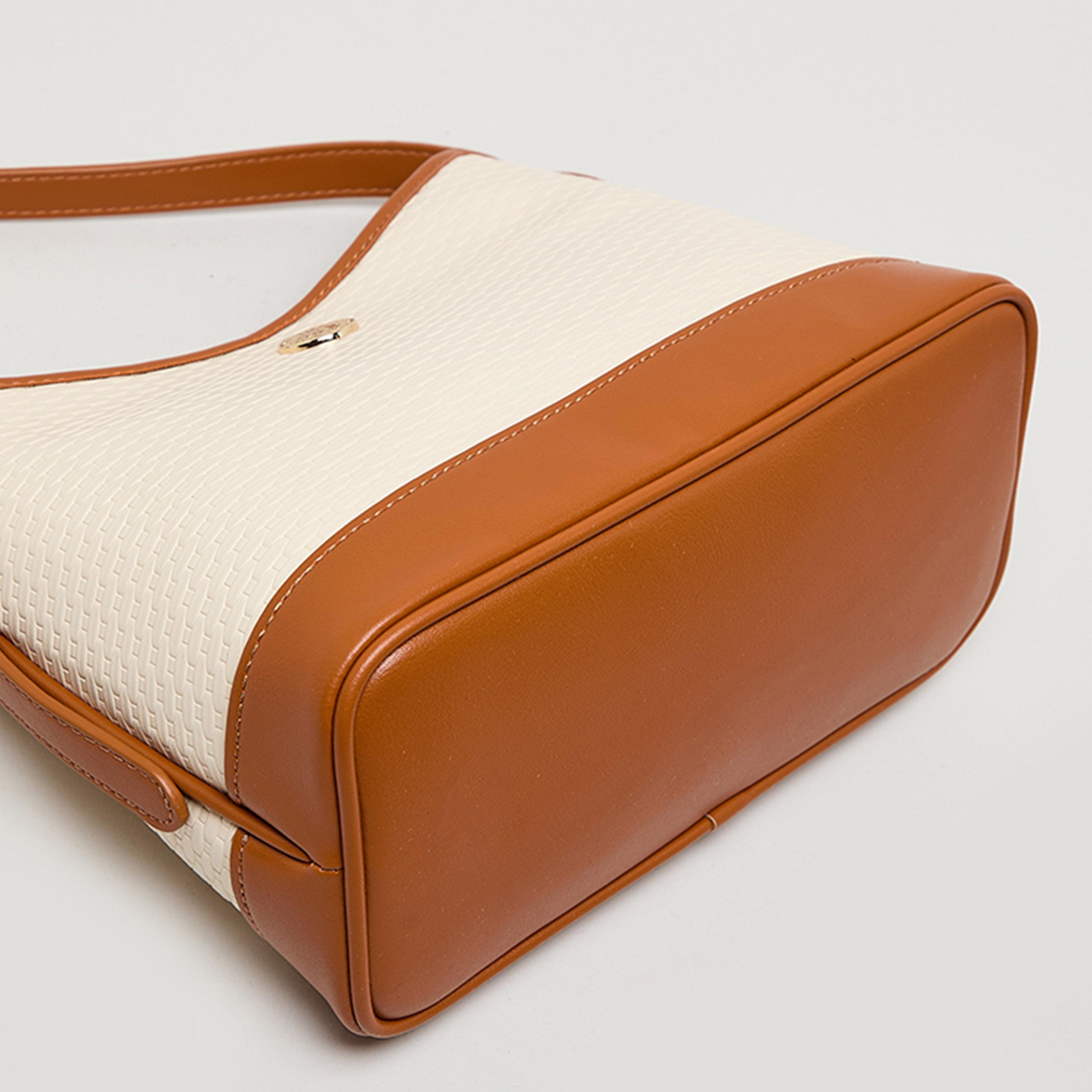 آن كلين - شنطة كروس منقوشة بسحاب وحزام قابل للتعديل-women-bagsandwallets-handbags-image-6